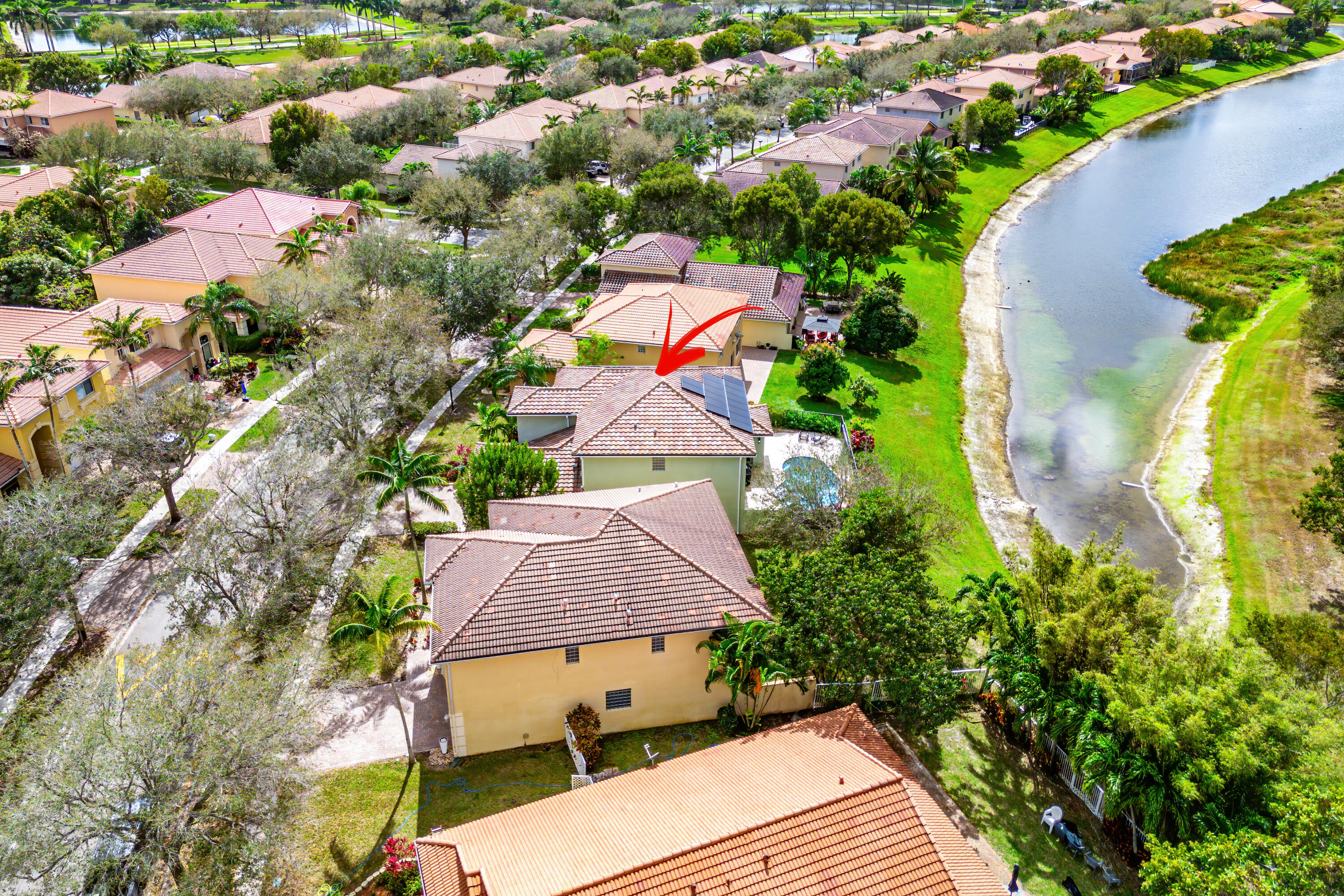 853 Gazetta Way