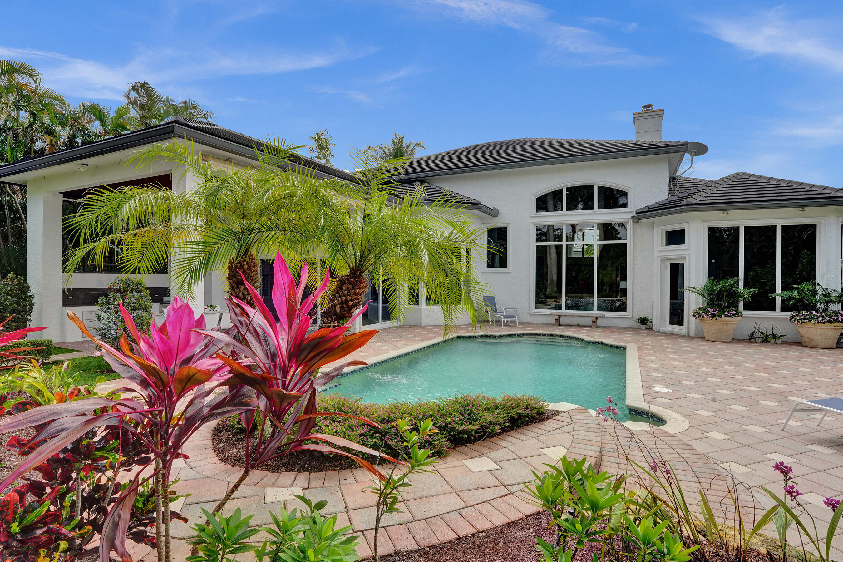 2403 NW 49th Lane