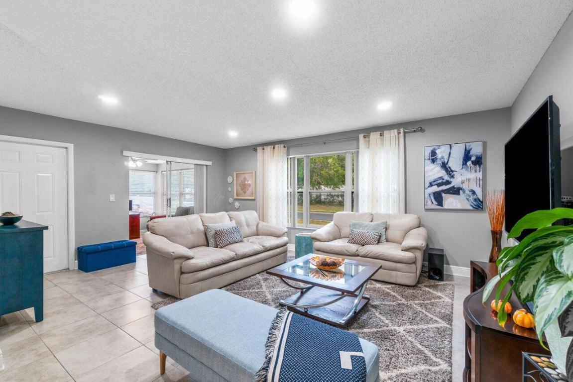 4935 NW 2nd Street A