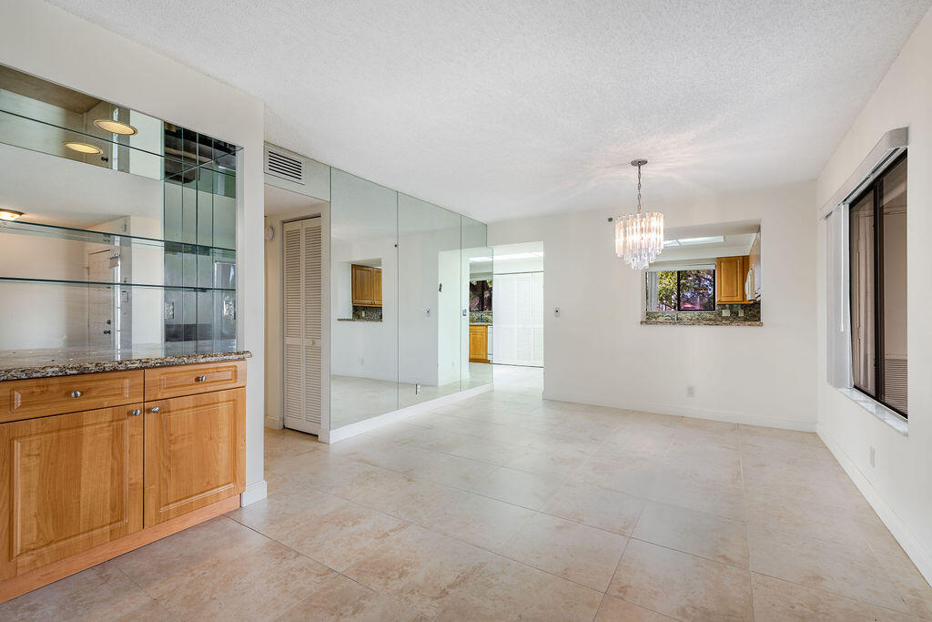 15350 Strathearn Drive 12501