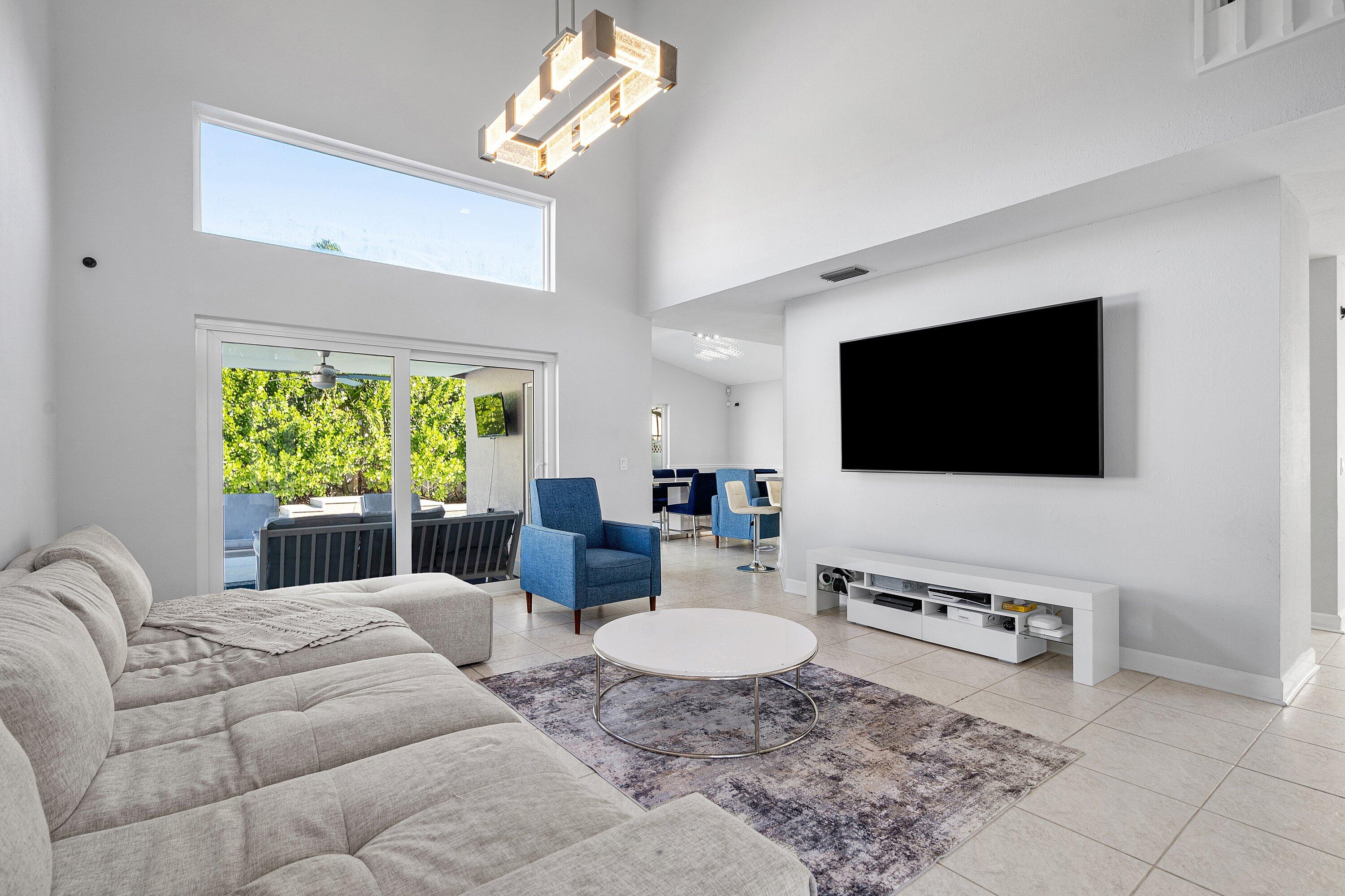 3637 Stratton Lane
