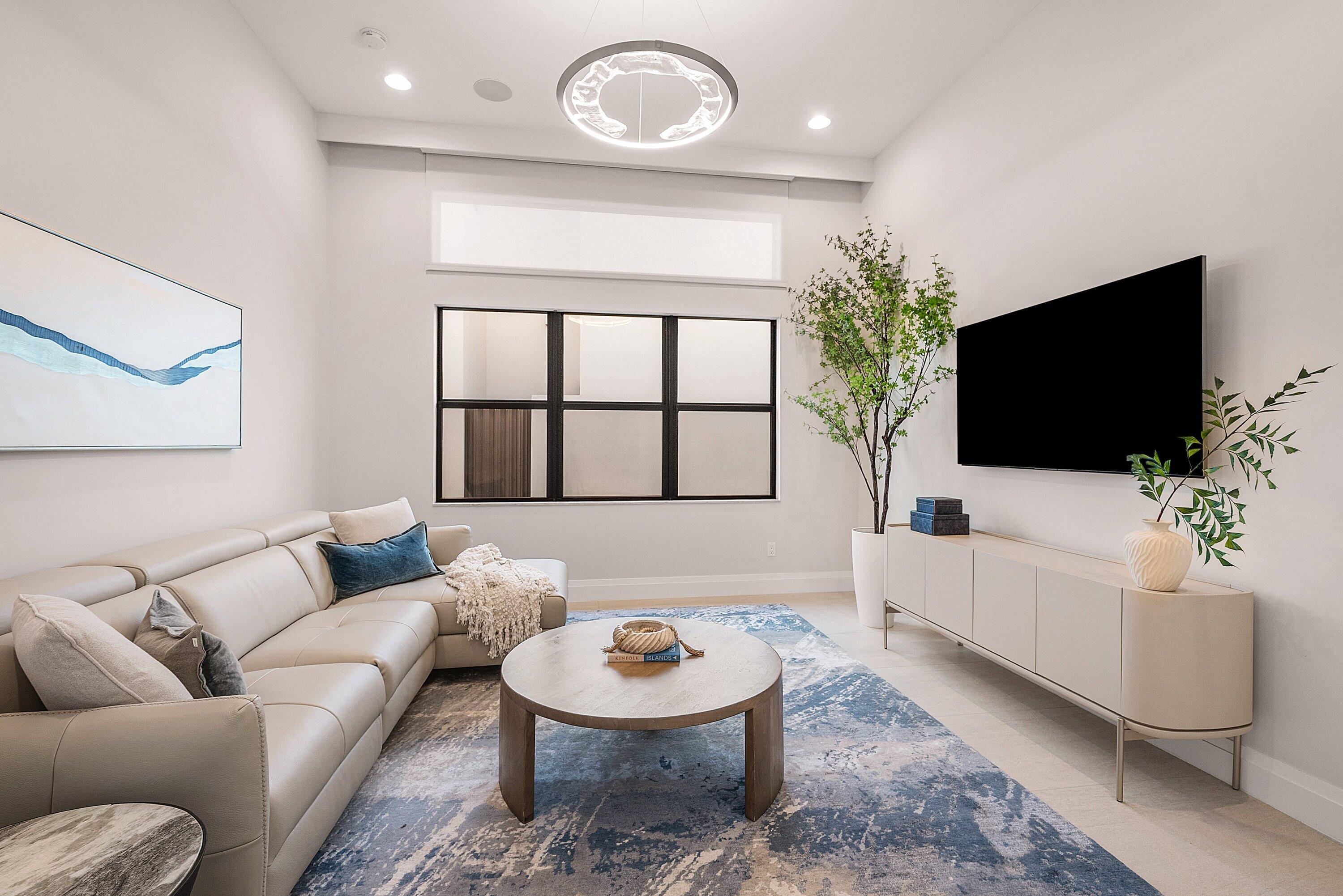 17135 Abruzzo Avenue