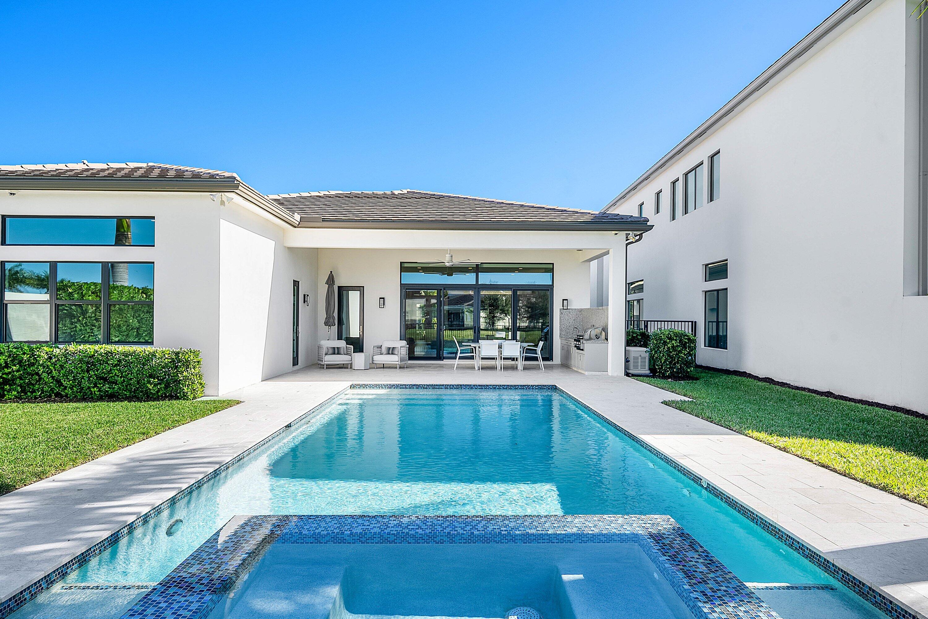 17135 Abruzzo Avenue