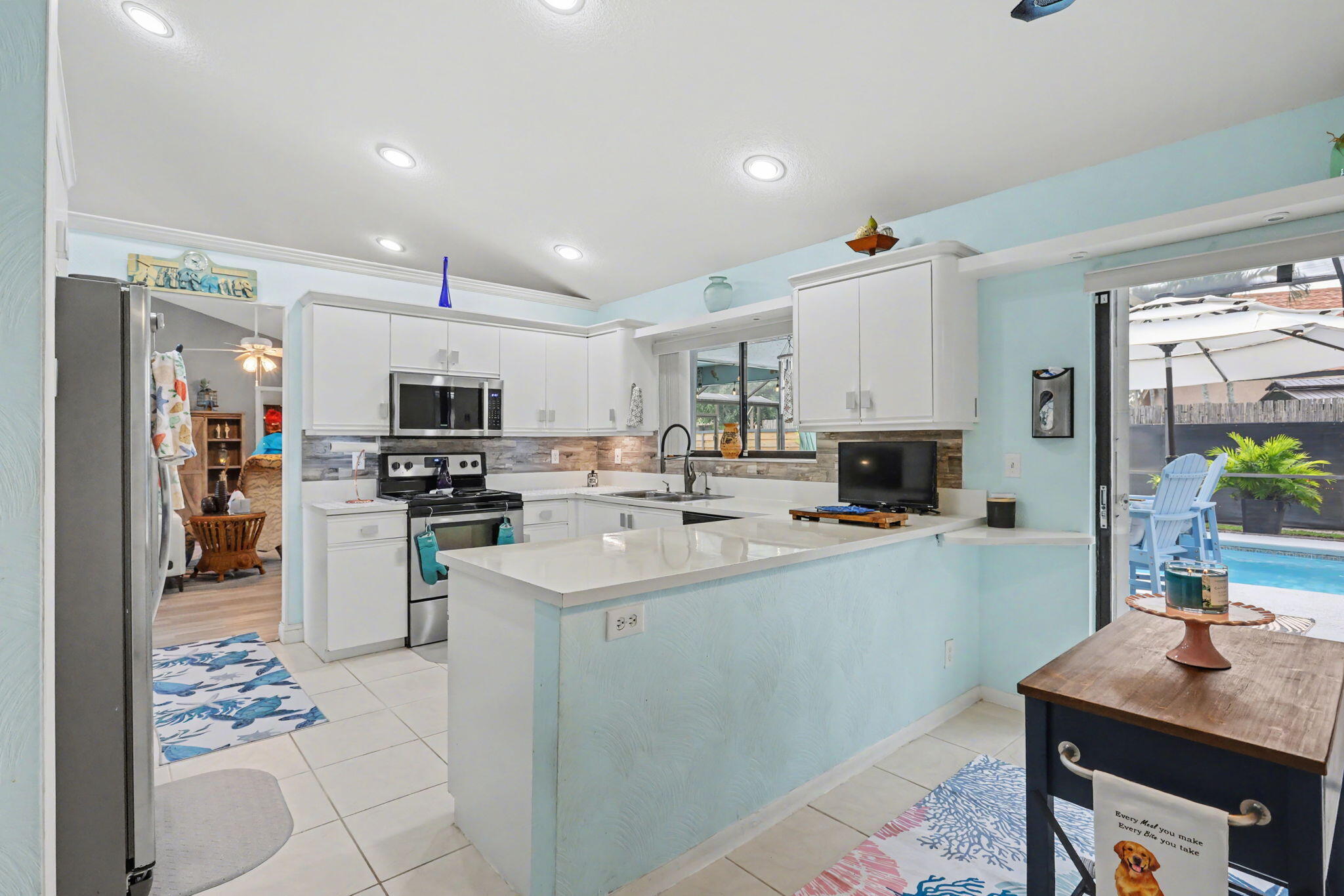 9284 Laurel Green Drive