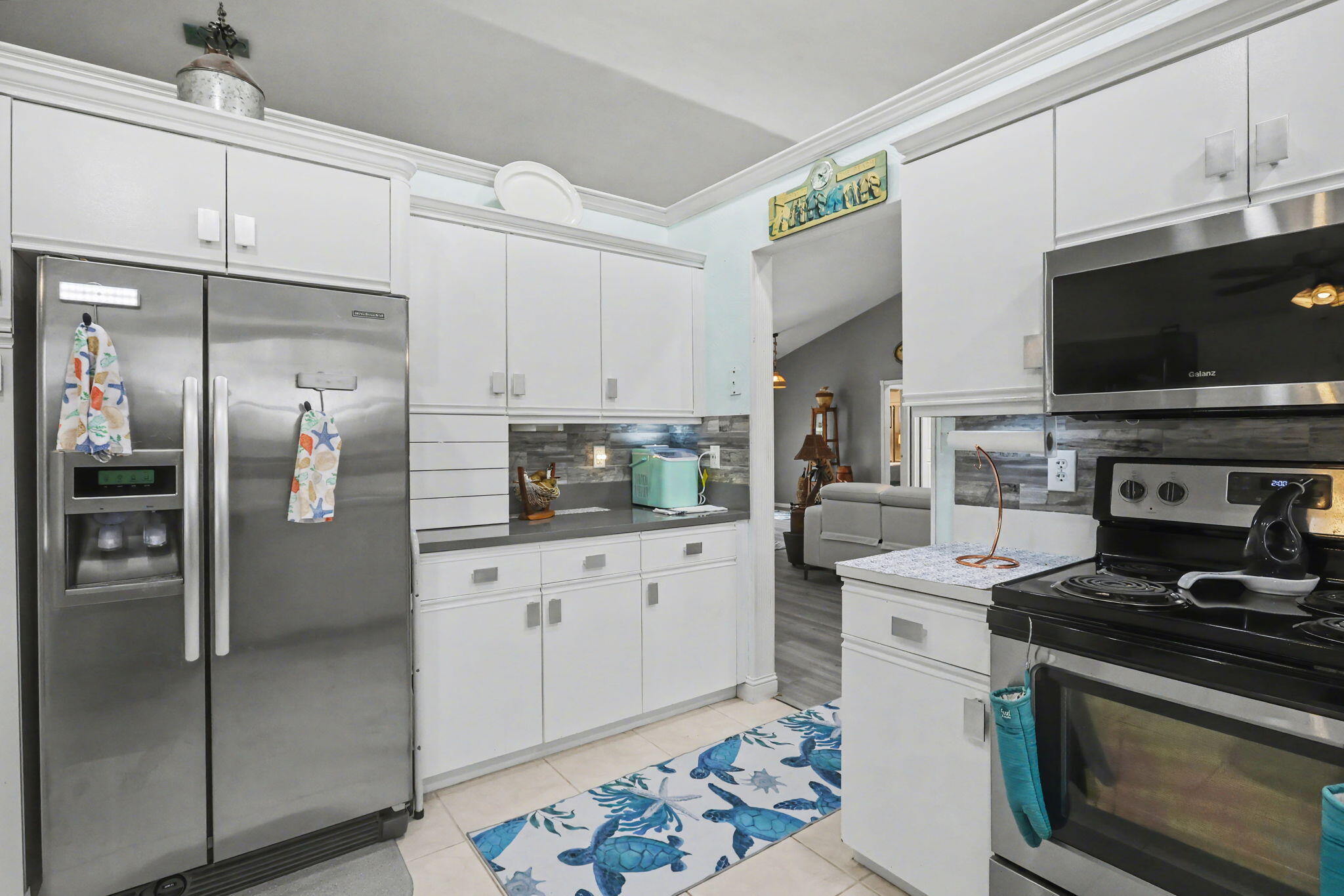 9284 Laurel Green Drive