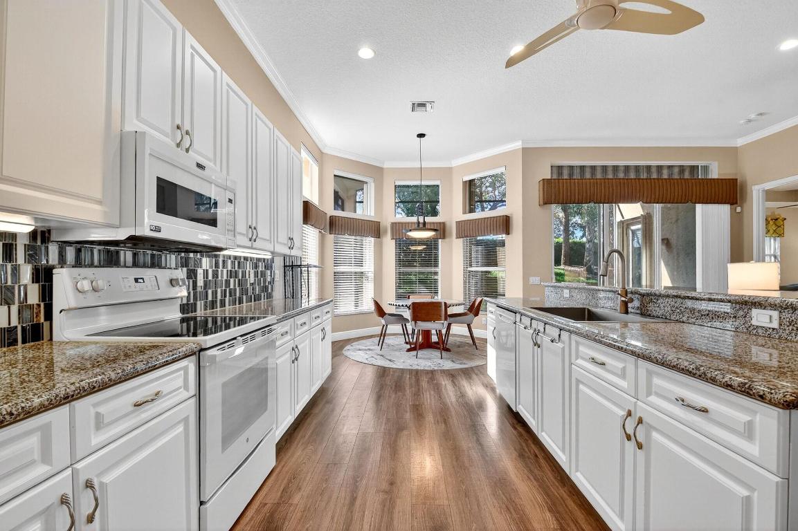 7803 Sundial Harbor Pt.