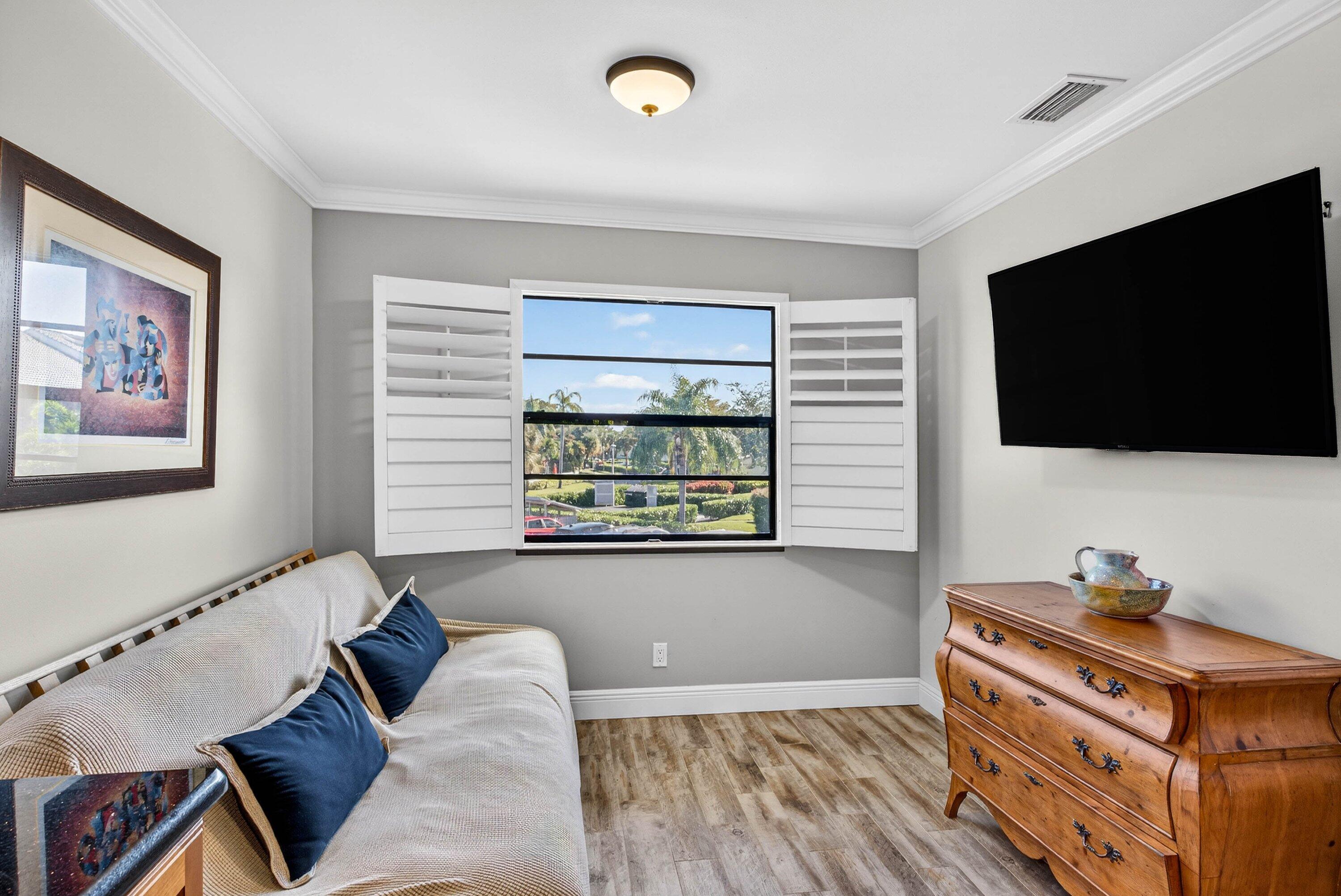 61 Eastgate Drive H