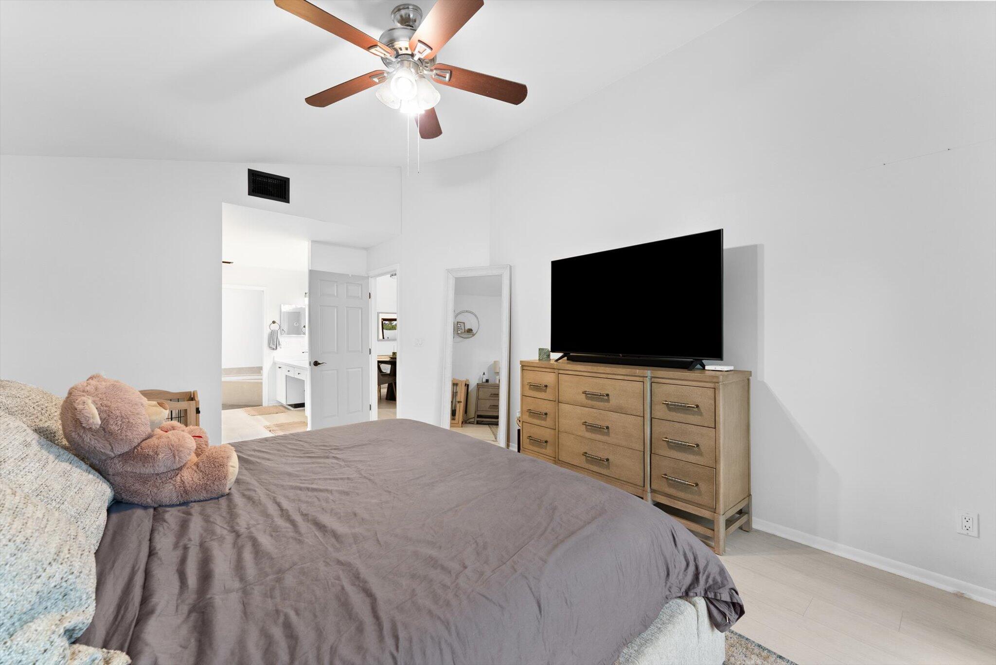 175 Executive Circle