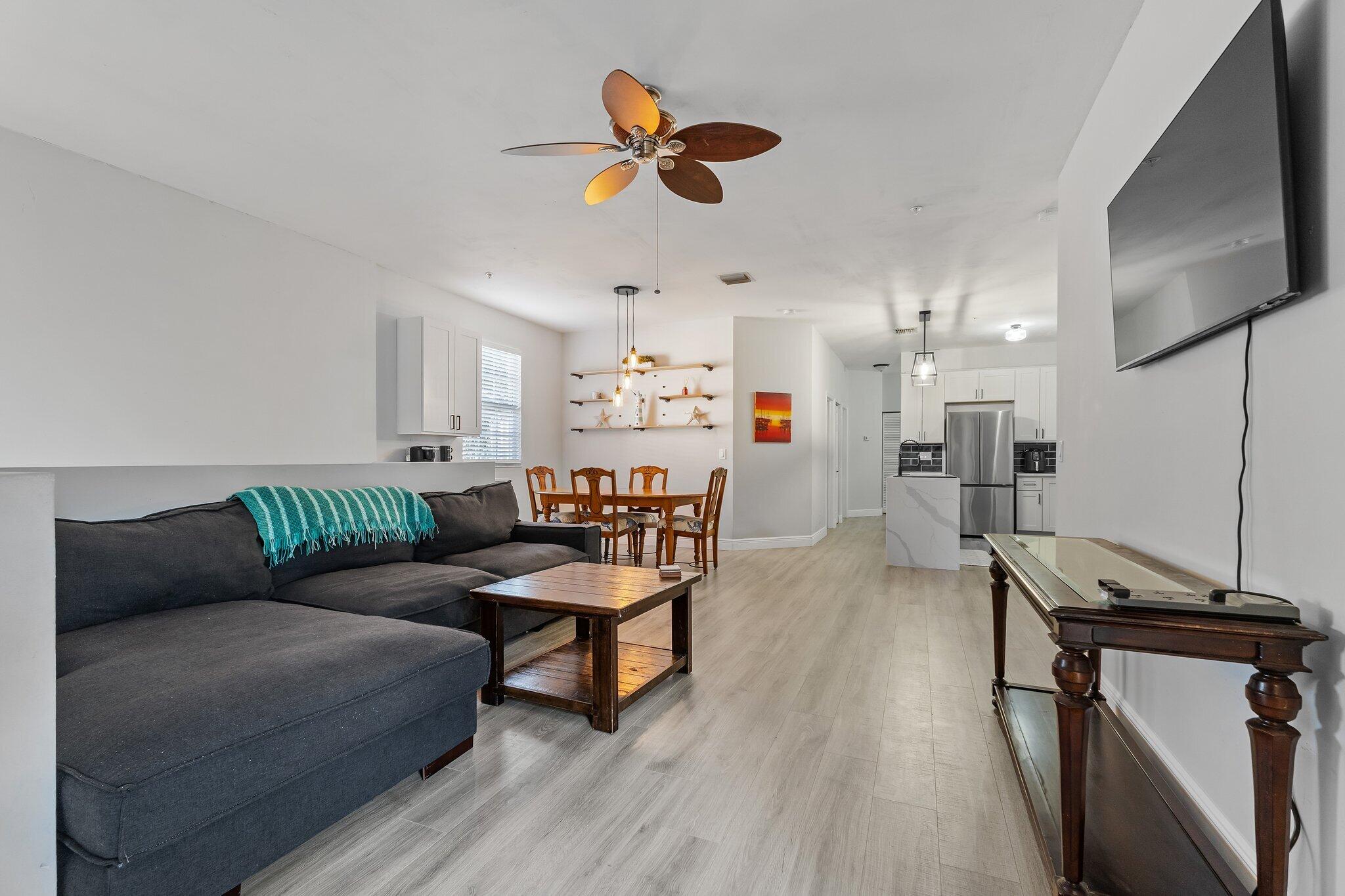 113 Lighthouse Circle H