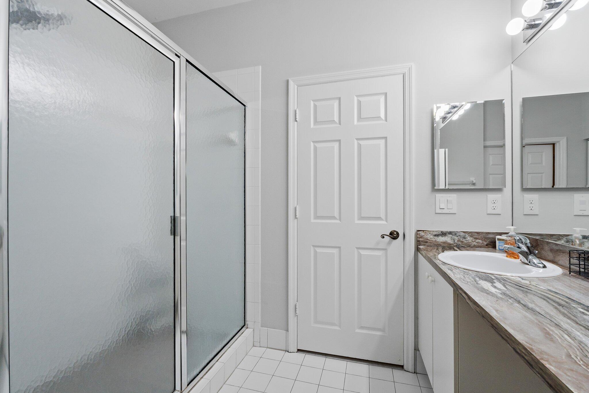 113 Lighthouse Circle H