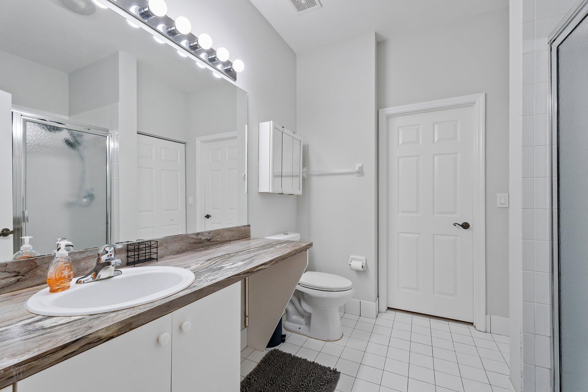 113 Lighthouse Circle H