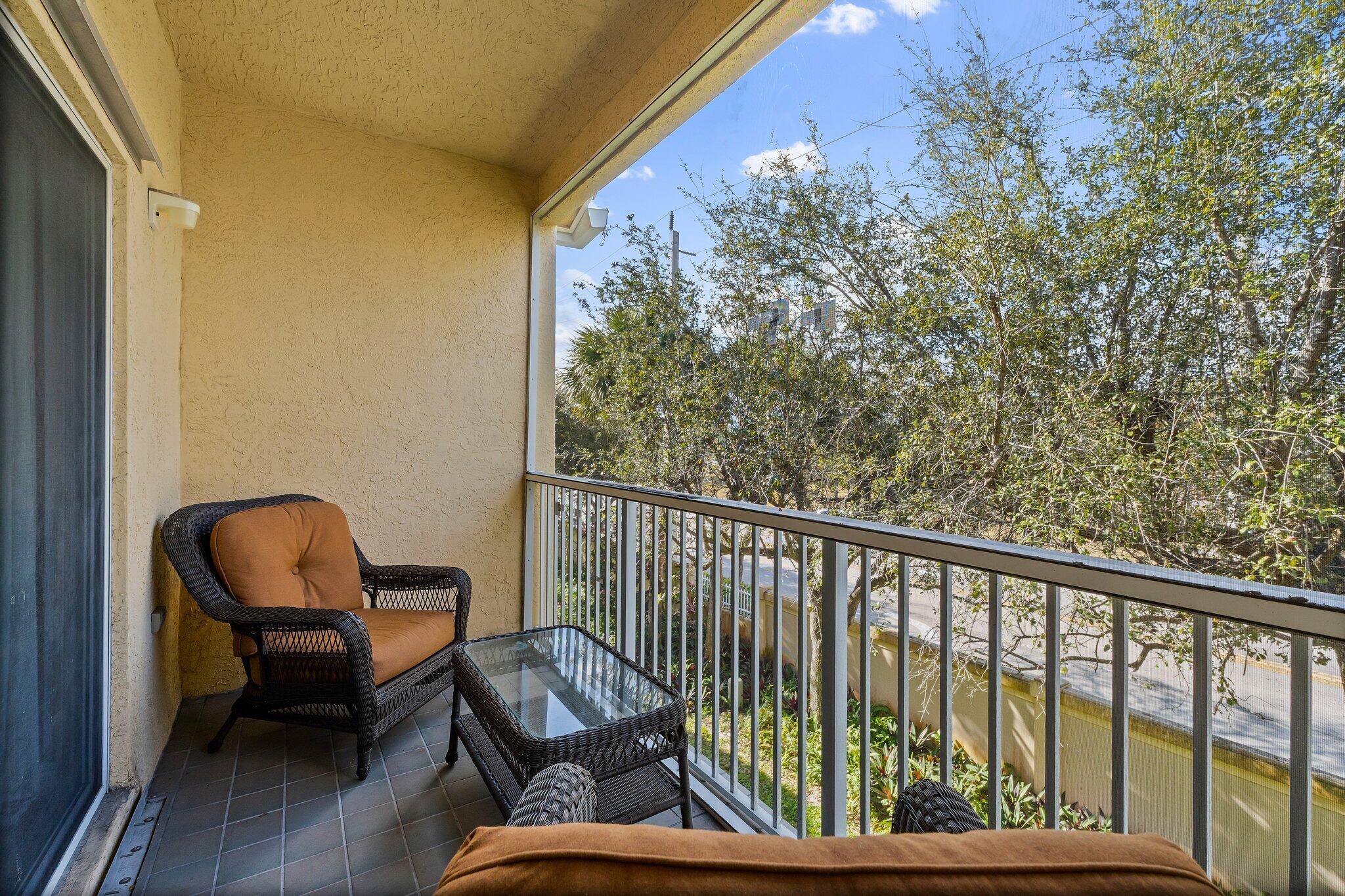 113 Lighthouse Circle H