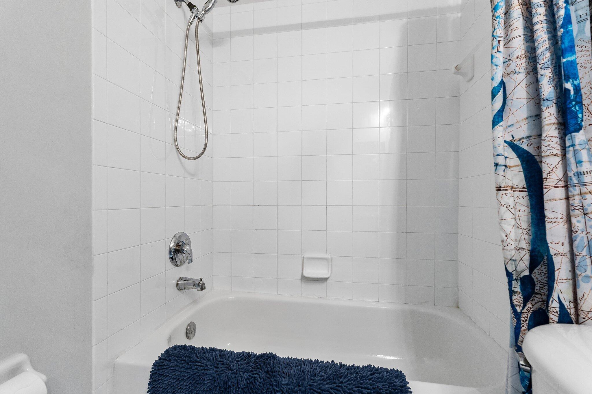 113 Lighthouse Circle H