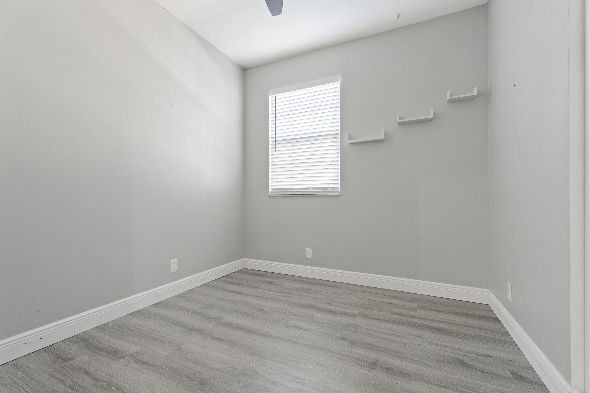 113 Lighthouse Circle H