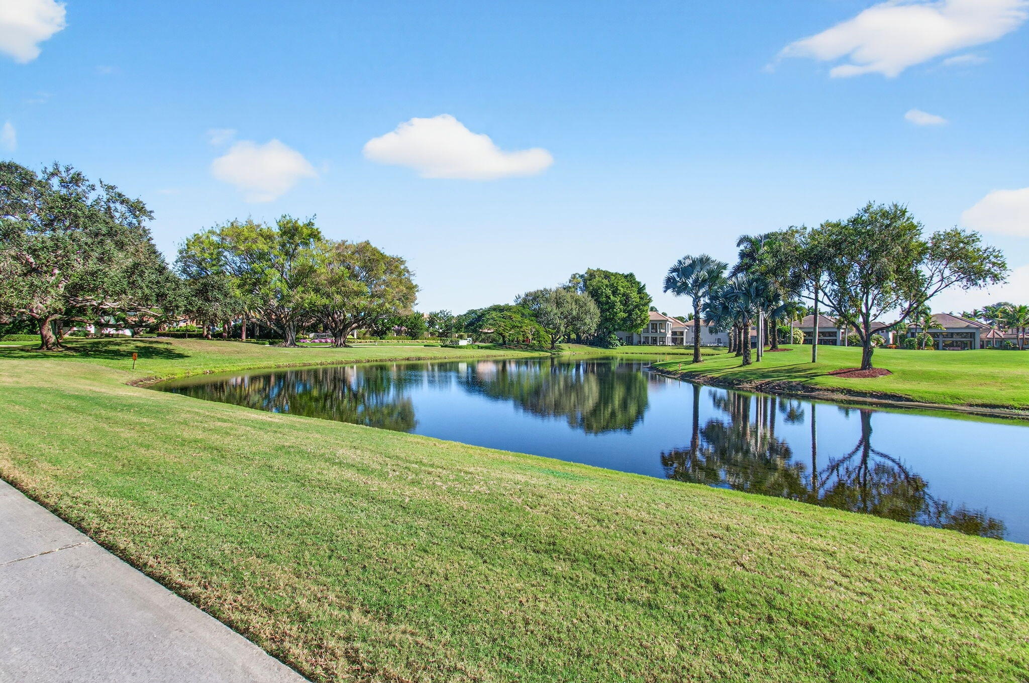 2512 Coco Plum Boulevard 1304