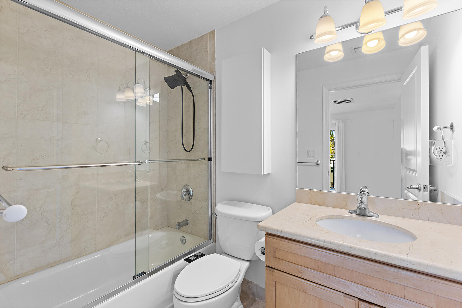 1600 NE 9th Street 20