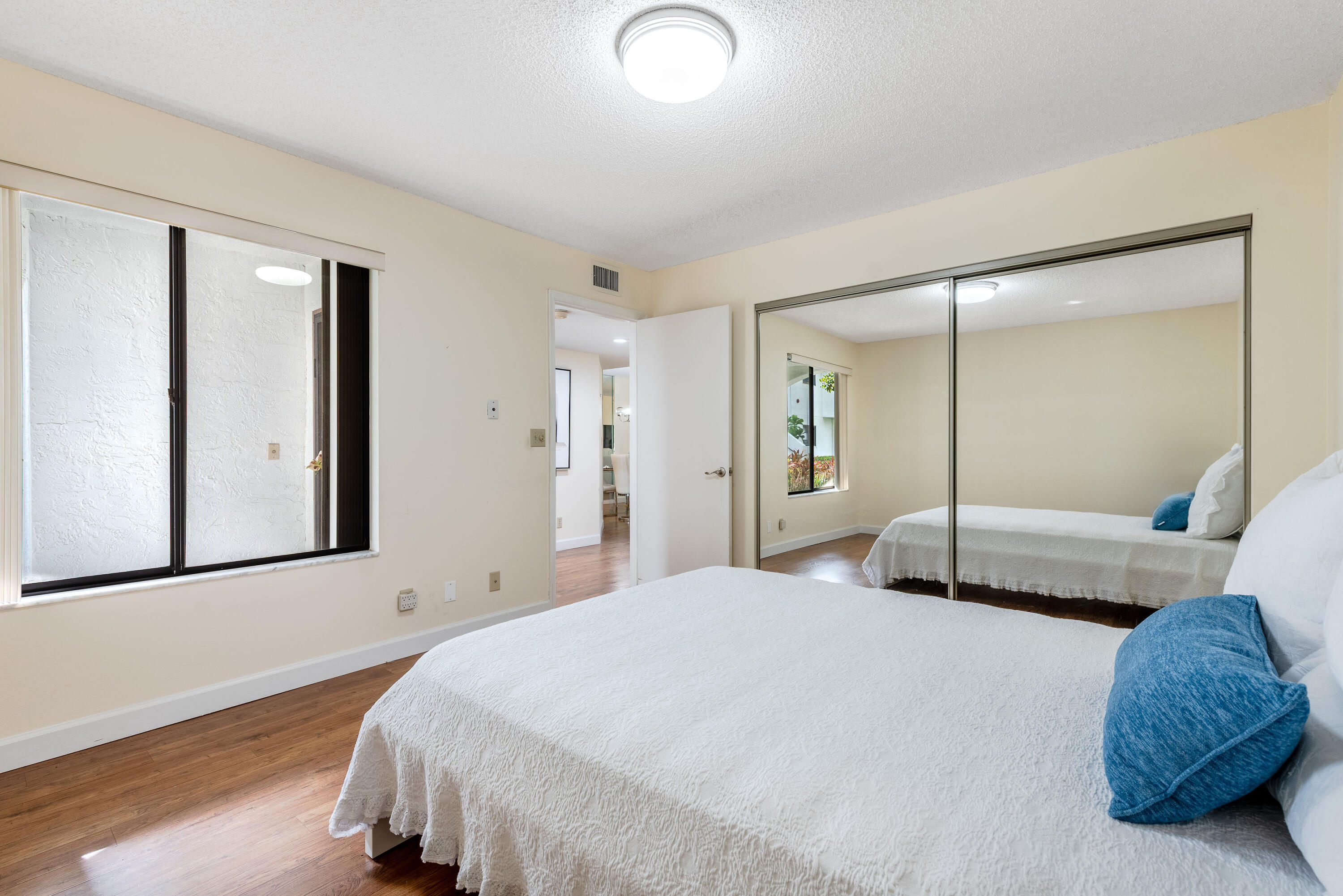 7284 Clunie Place 14502