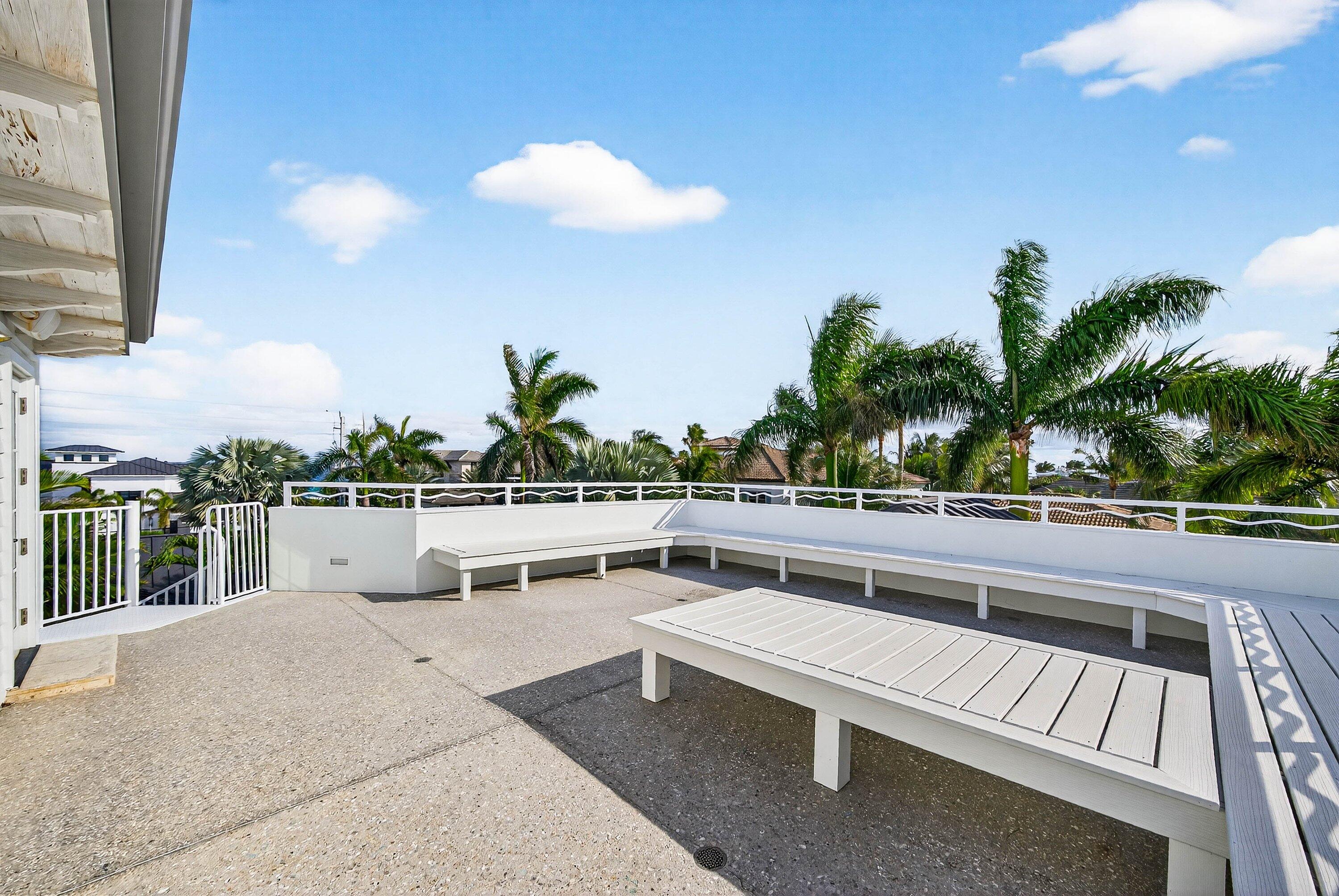 720 N Ocean Boulevard