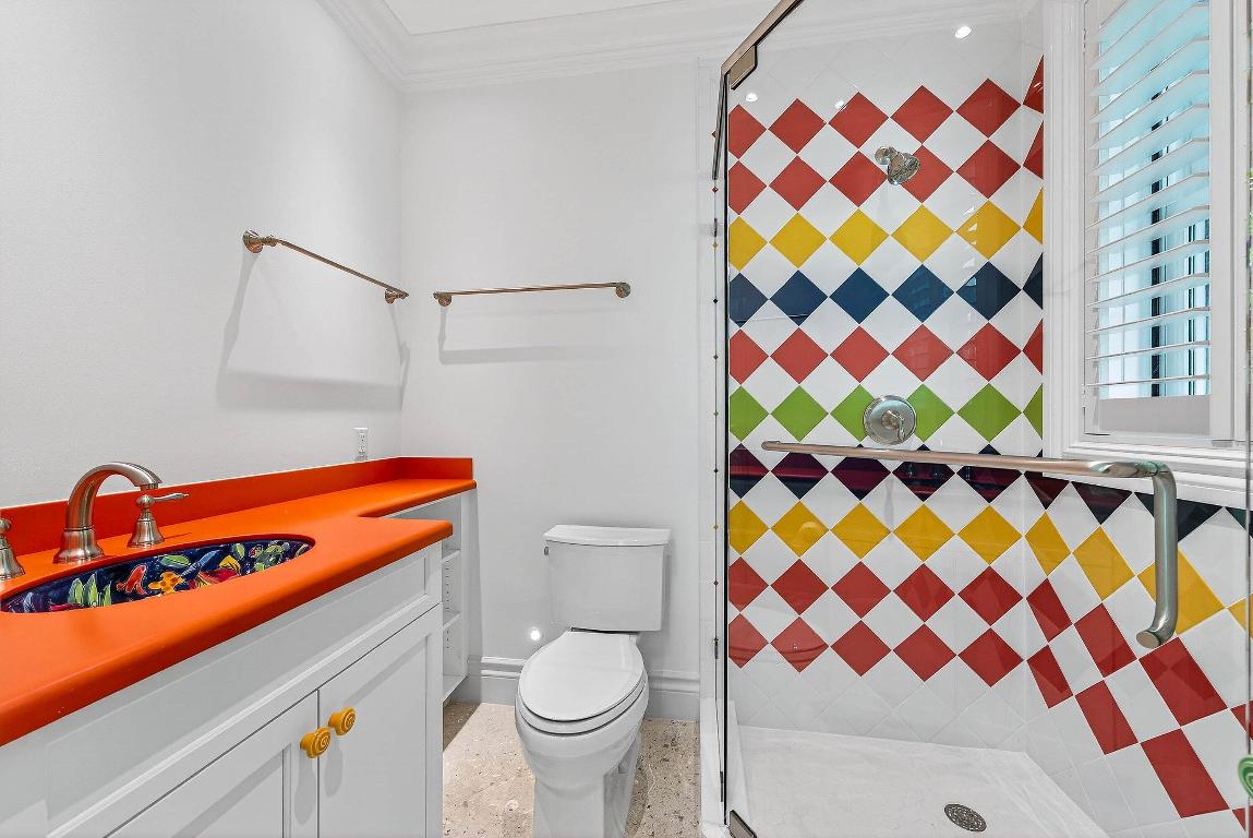 720 N Ocean Boulevard