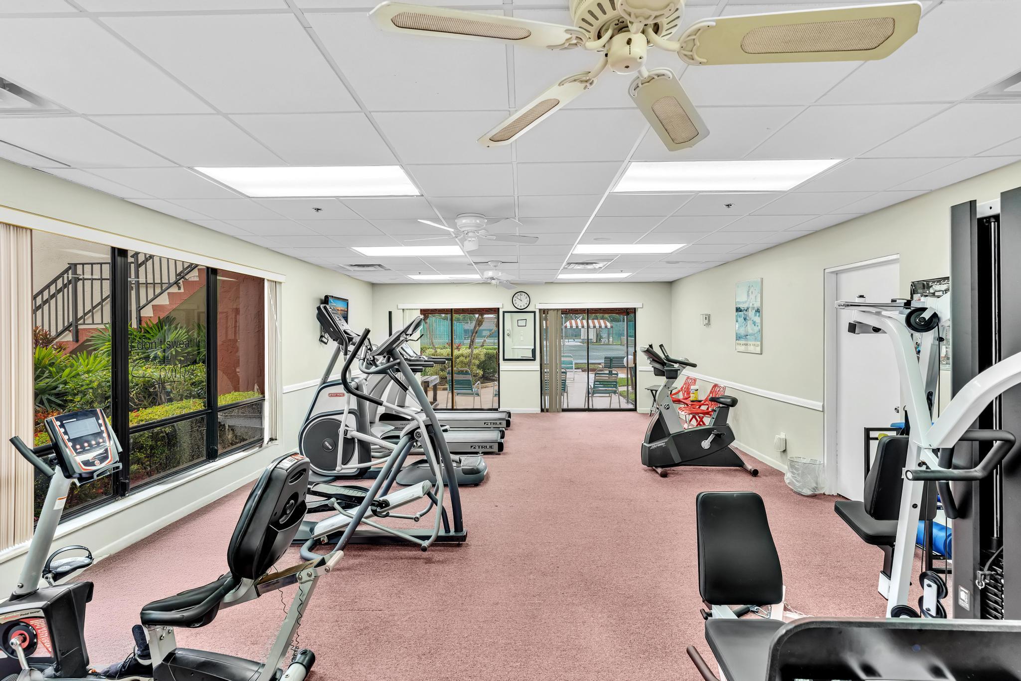 3529 Englewood Drive 321