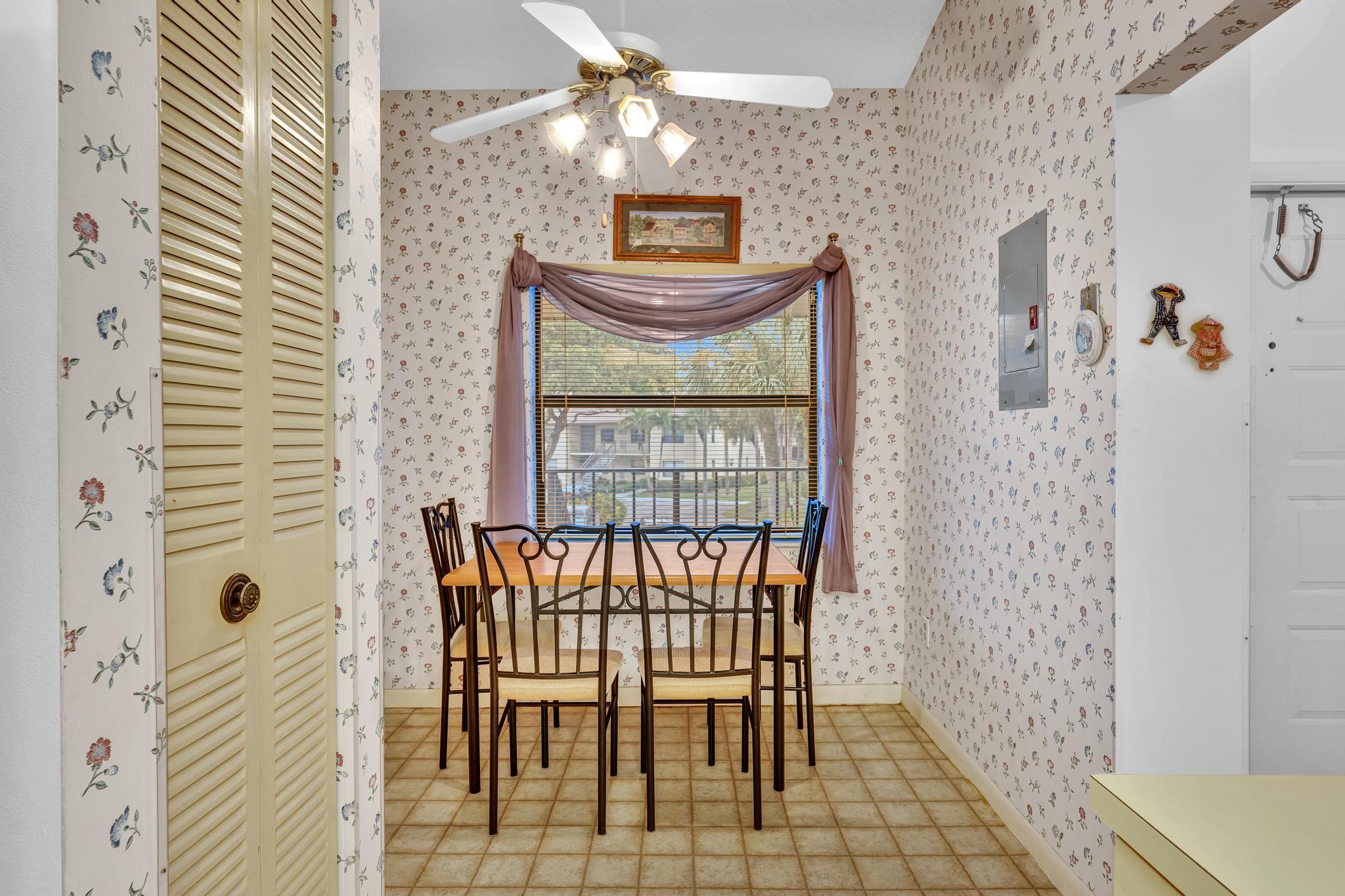 3529 Englewood Drive 321