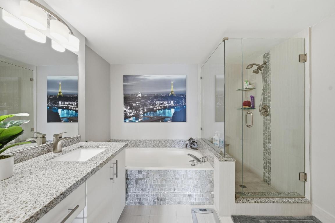 5746 Crystal Shores Drive 307