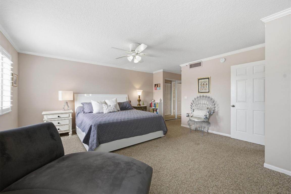 5746 Crystal Shores Drive 307