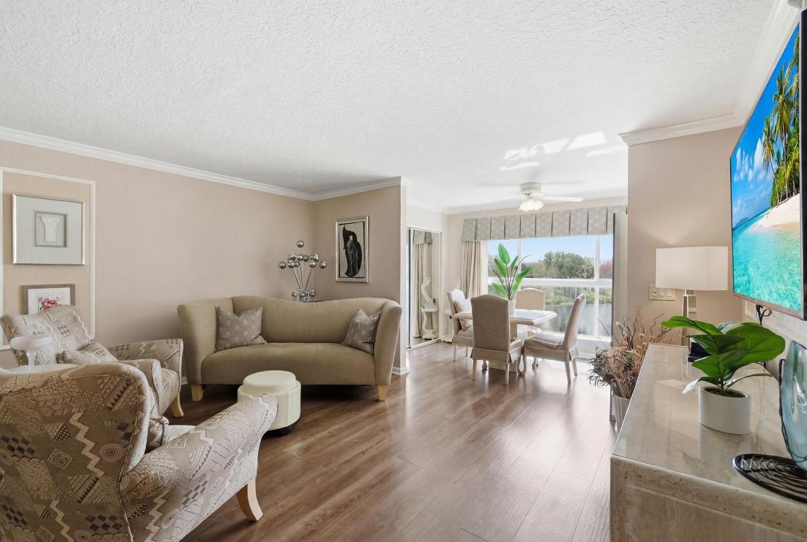 5746 Crystal Shores Drive 307