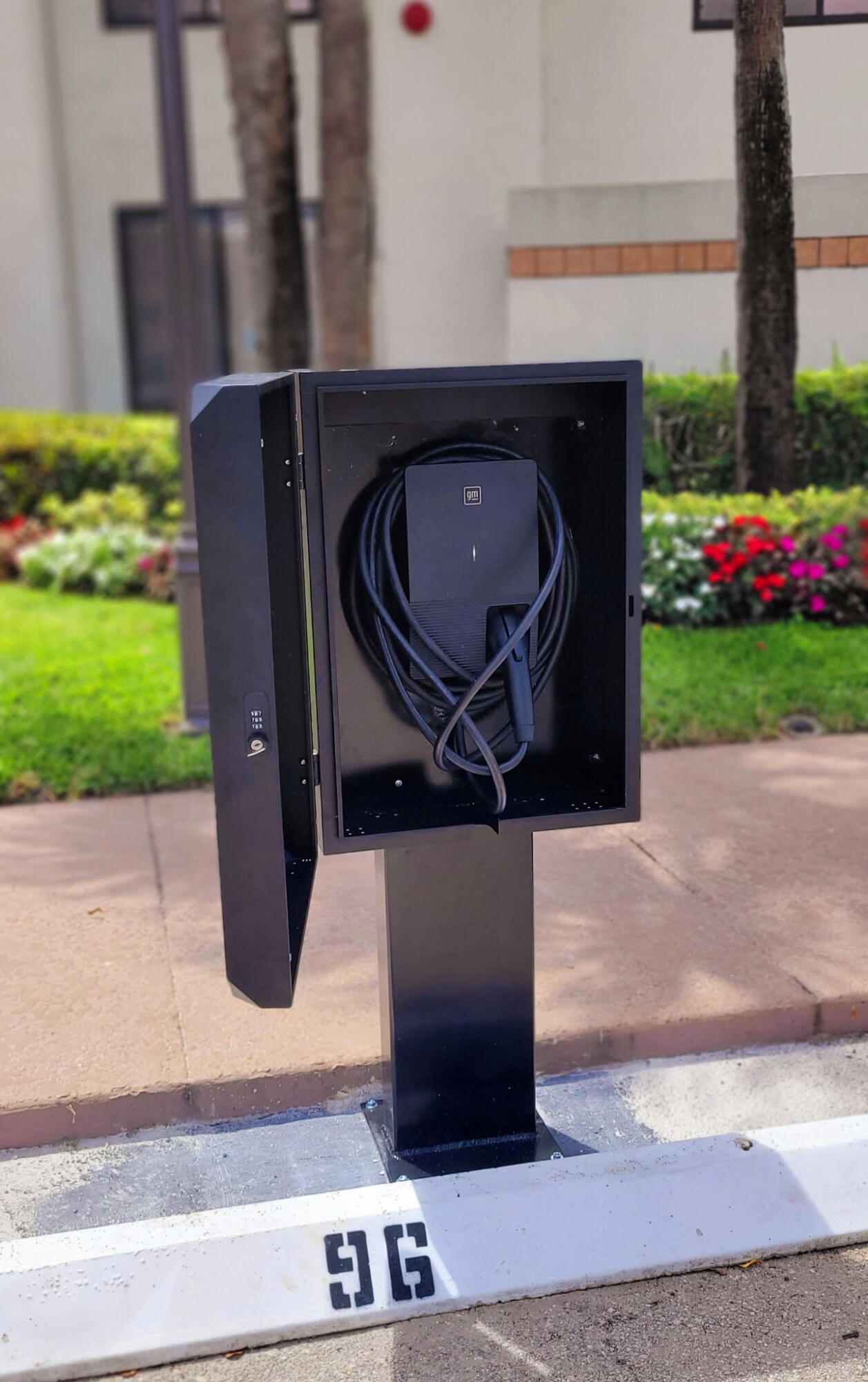 7418 Victory Lane 9805