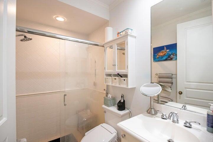 381 W Mallory Circle