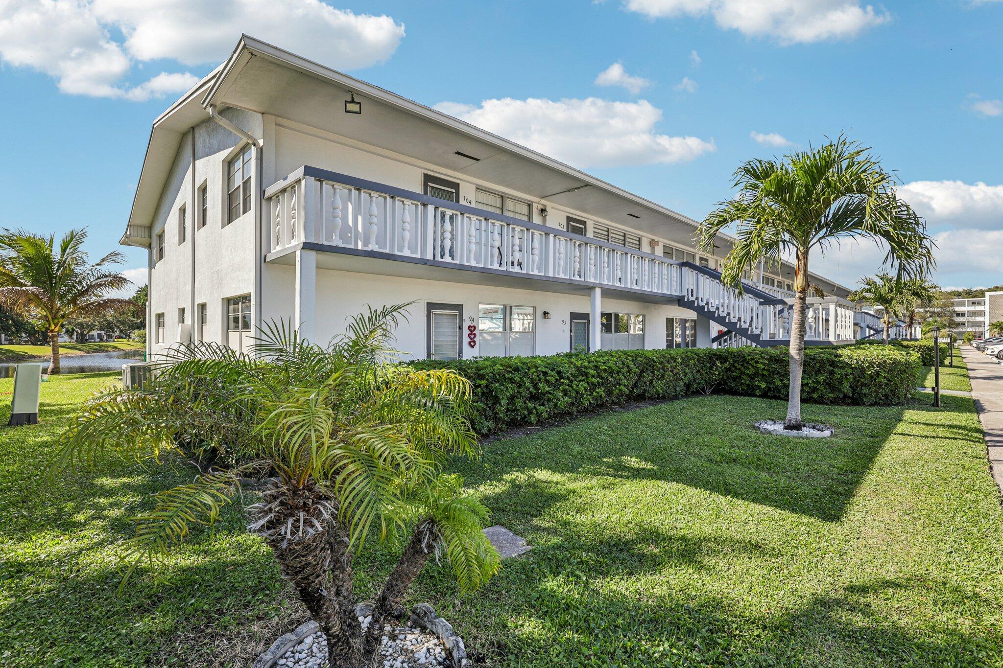 104 Oakridge H