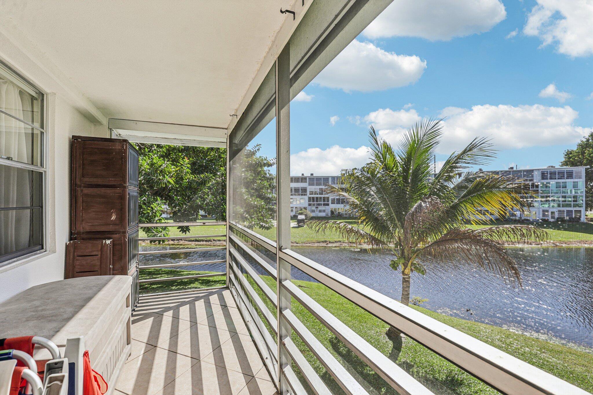 104 Oakridge H