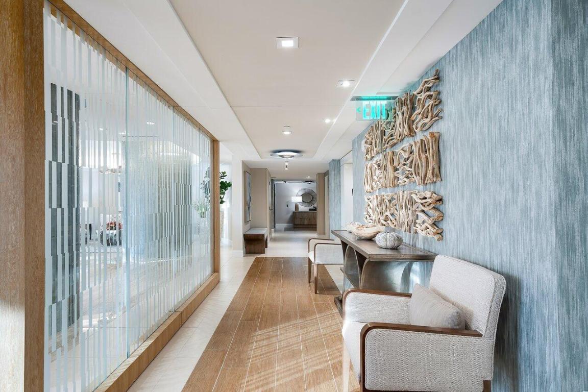 250 S Ocean 10c Boulevard 10-C