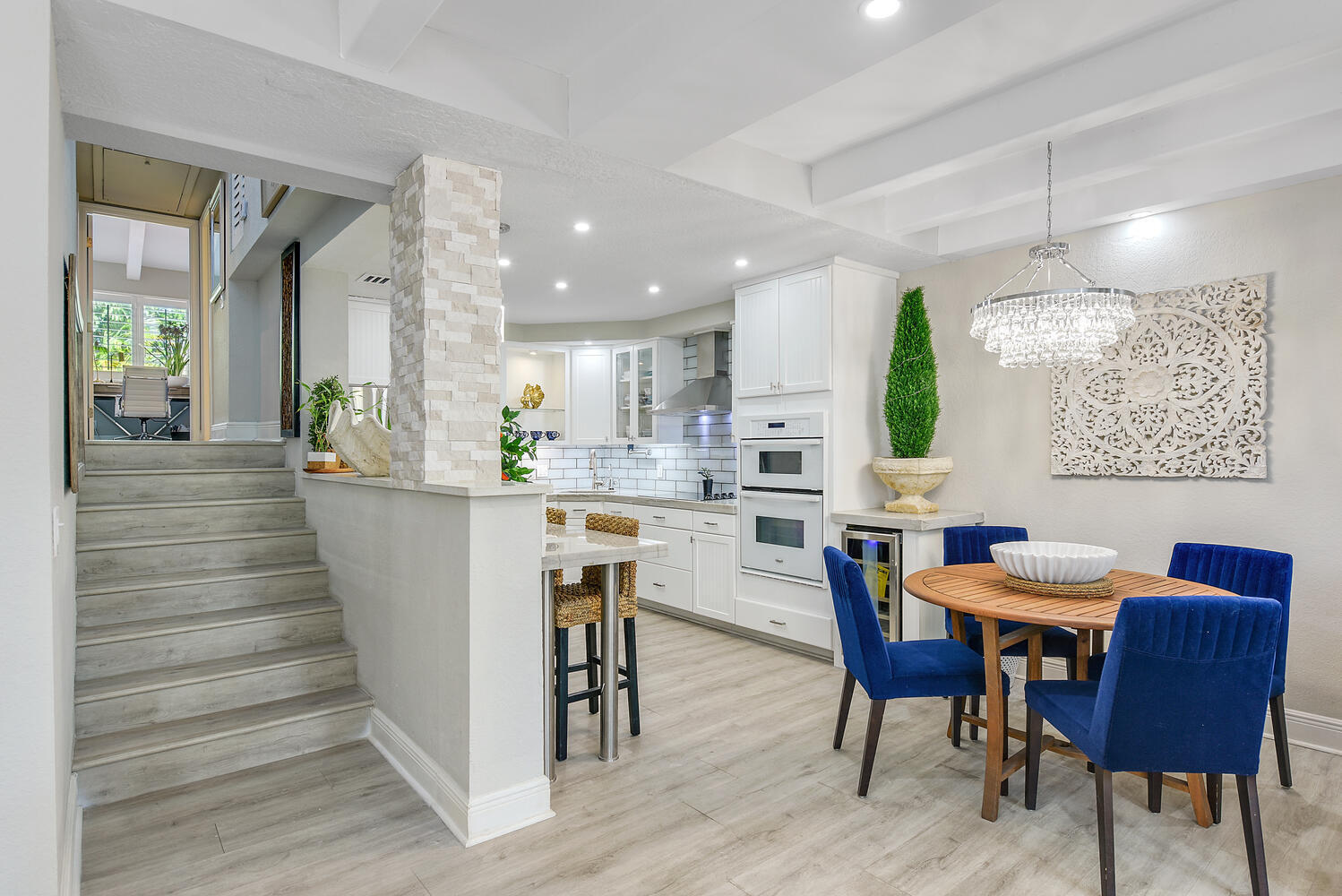 250 S Ocean Boulevard 272