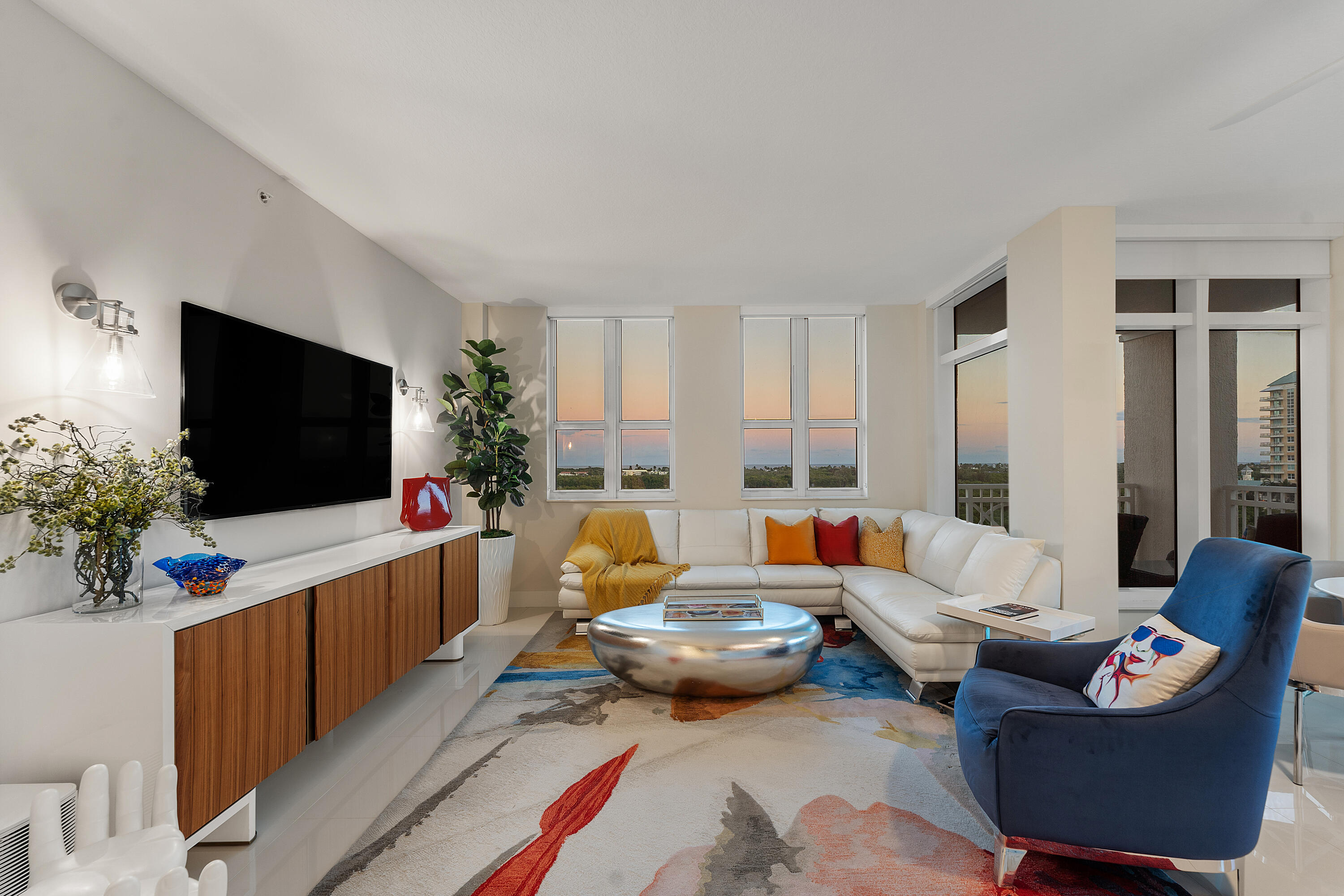 450 N Federal Highway 711