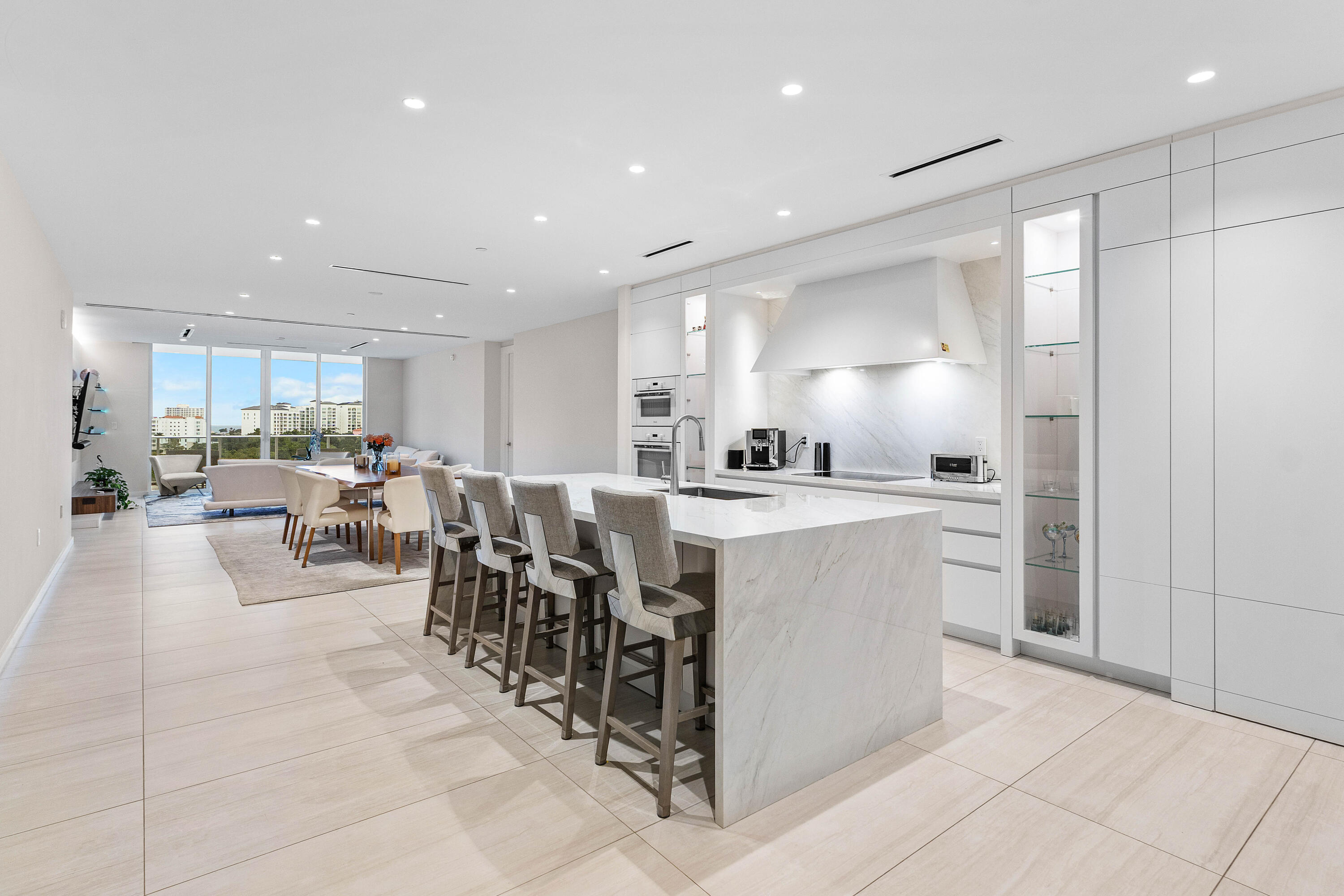 200 SE Mizner Boulevard 707