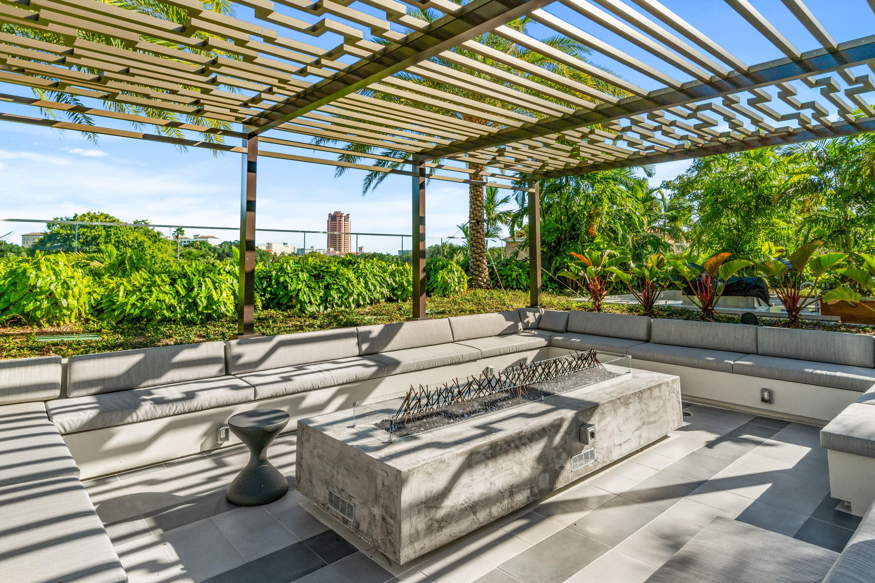 200 SE Mizner Boulevard 707