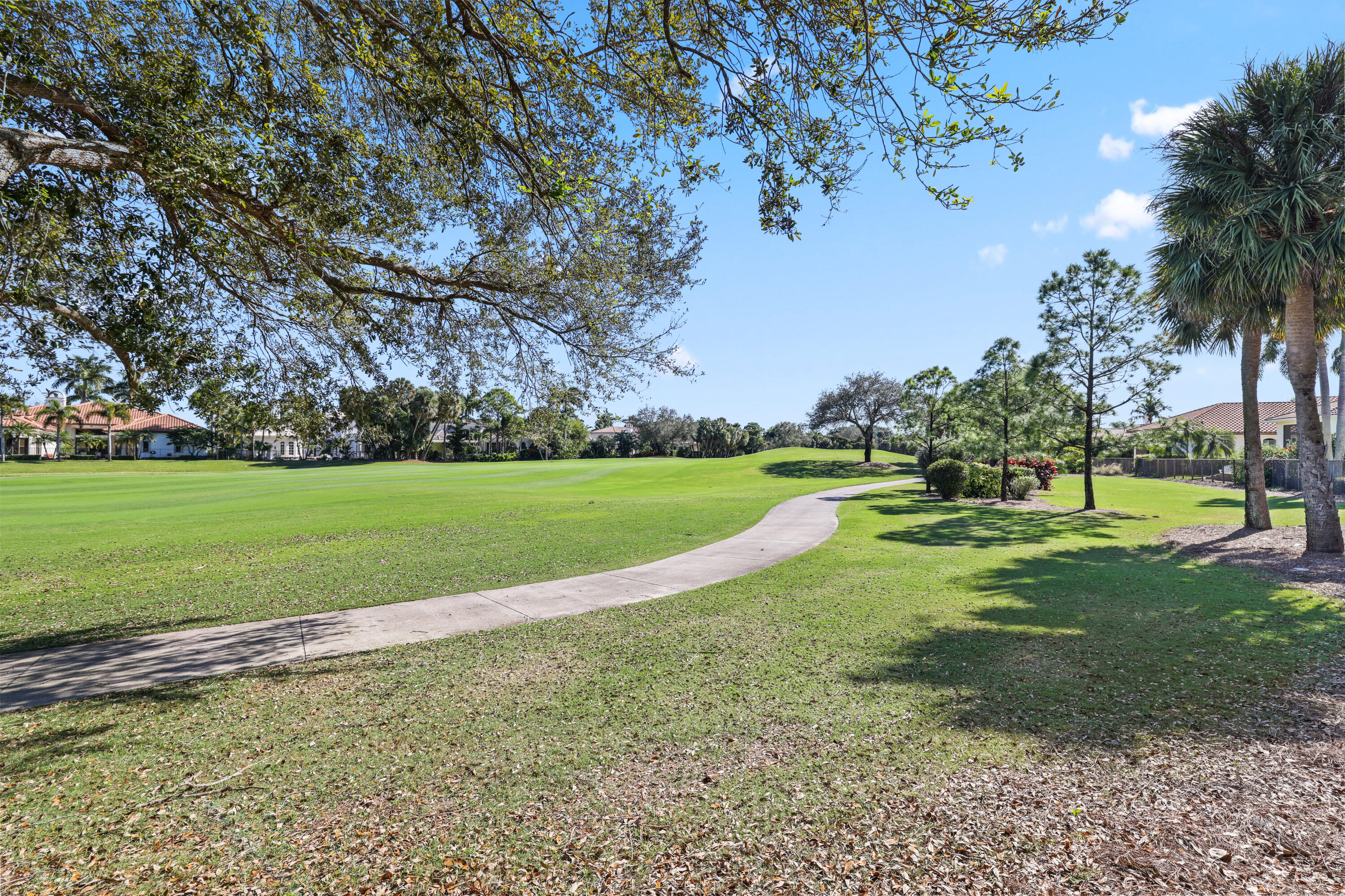 15934 Laurel Creek Drive