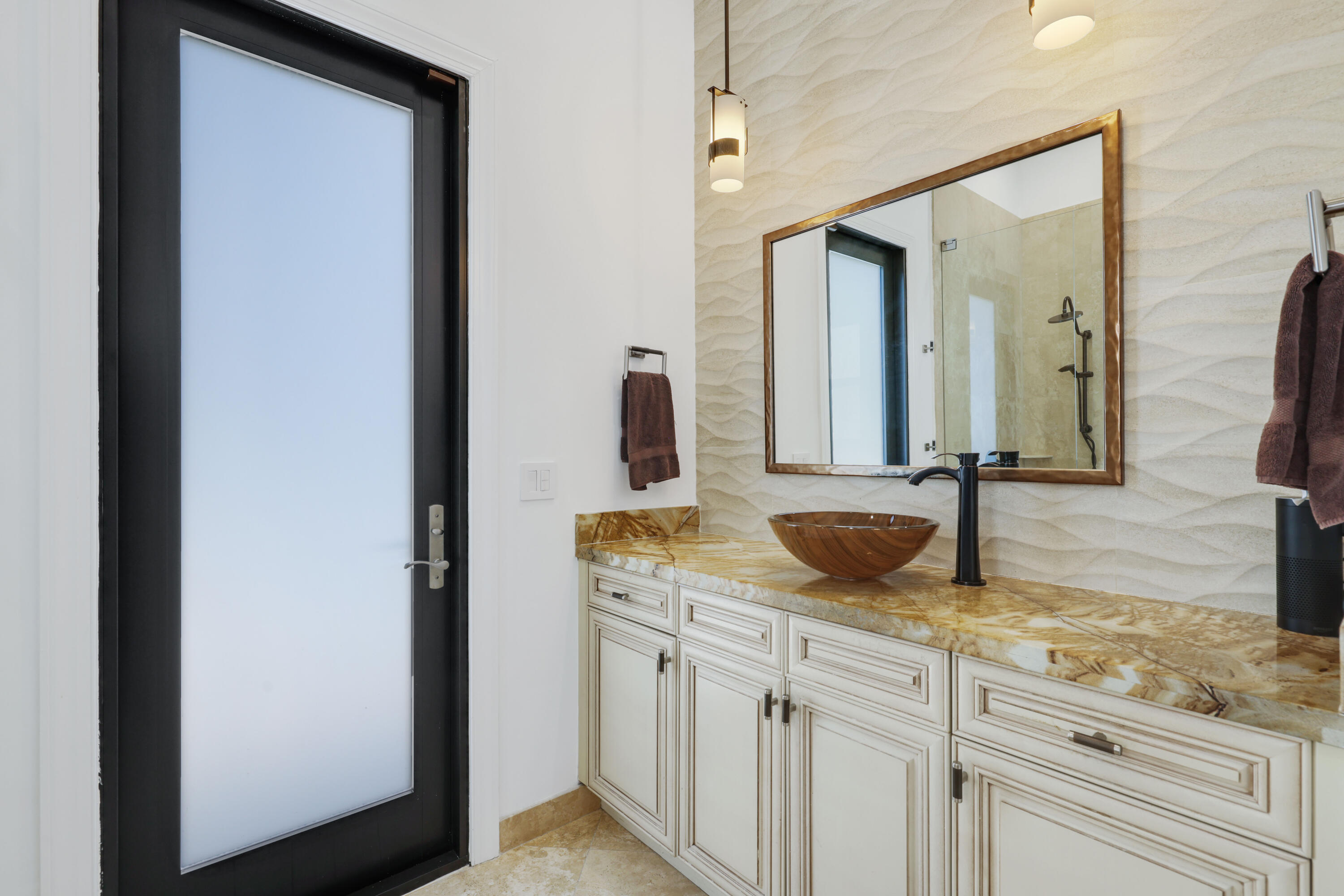 15934 Laurel Creek Drive