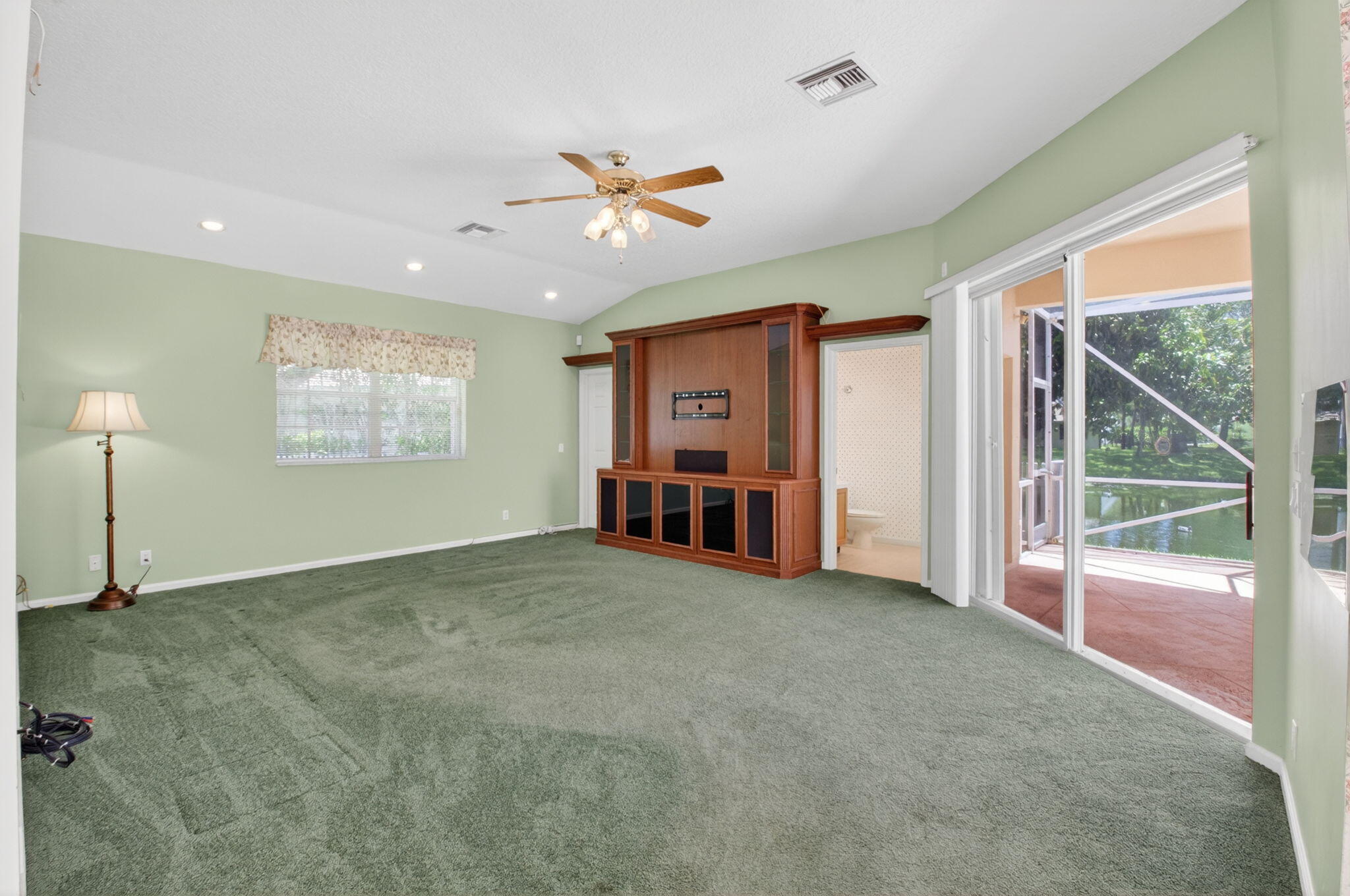2946 Sabalwood Court