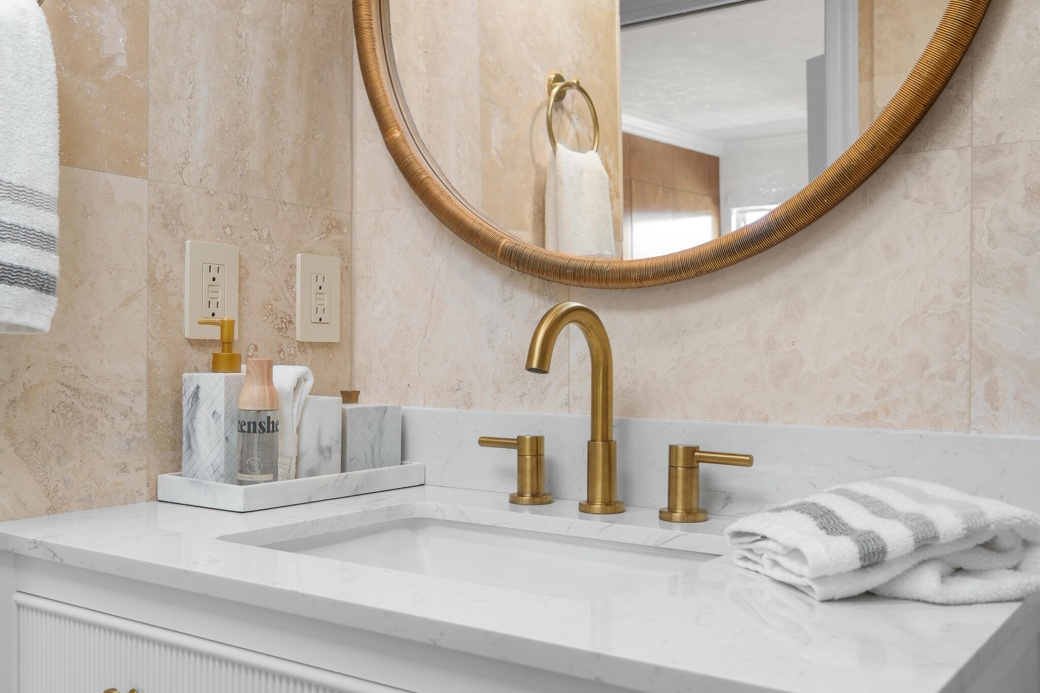 1111 S Ocean Boulevard 417