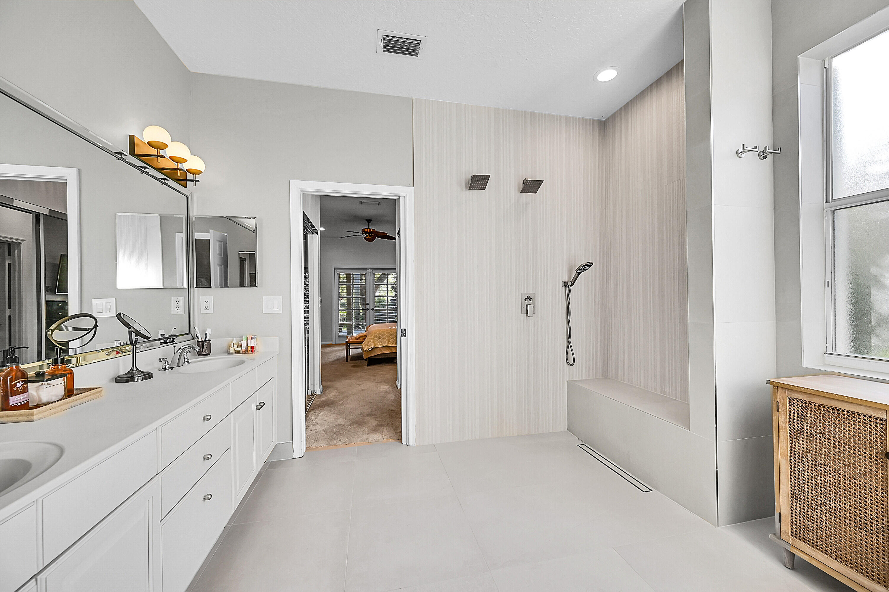 15 Lawrence Lake Drive