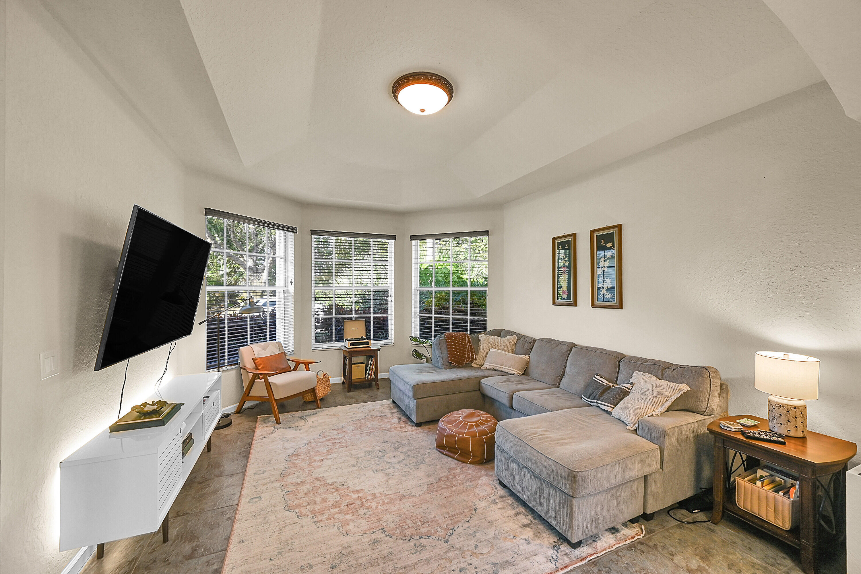 15 Lawrence Lake Drive
