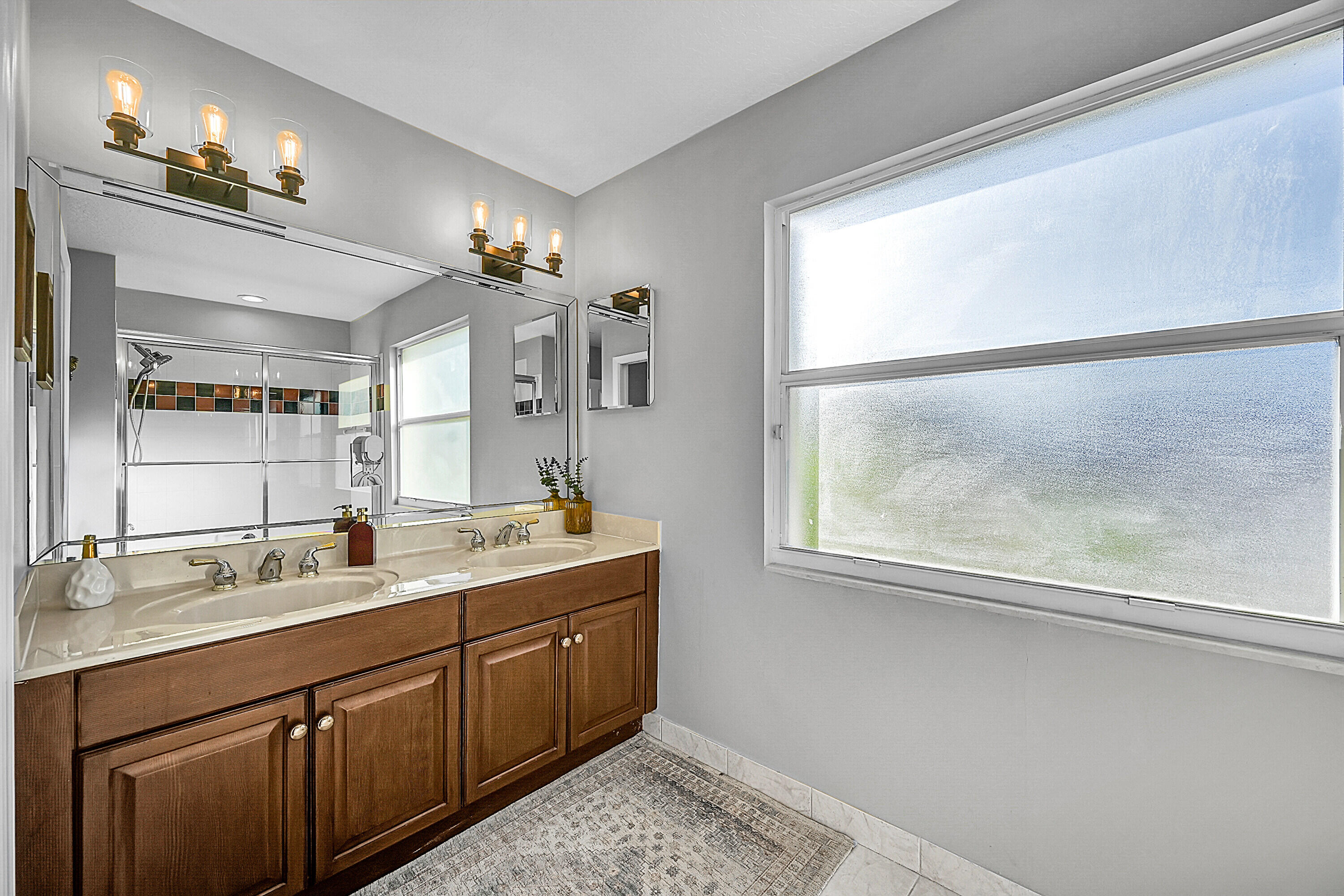 15 Lawrence Lake Drive