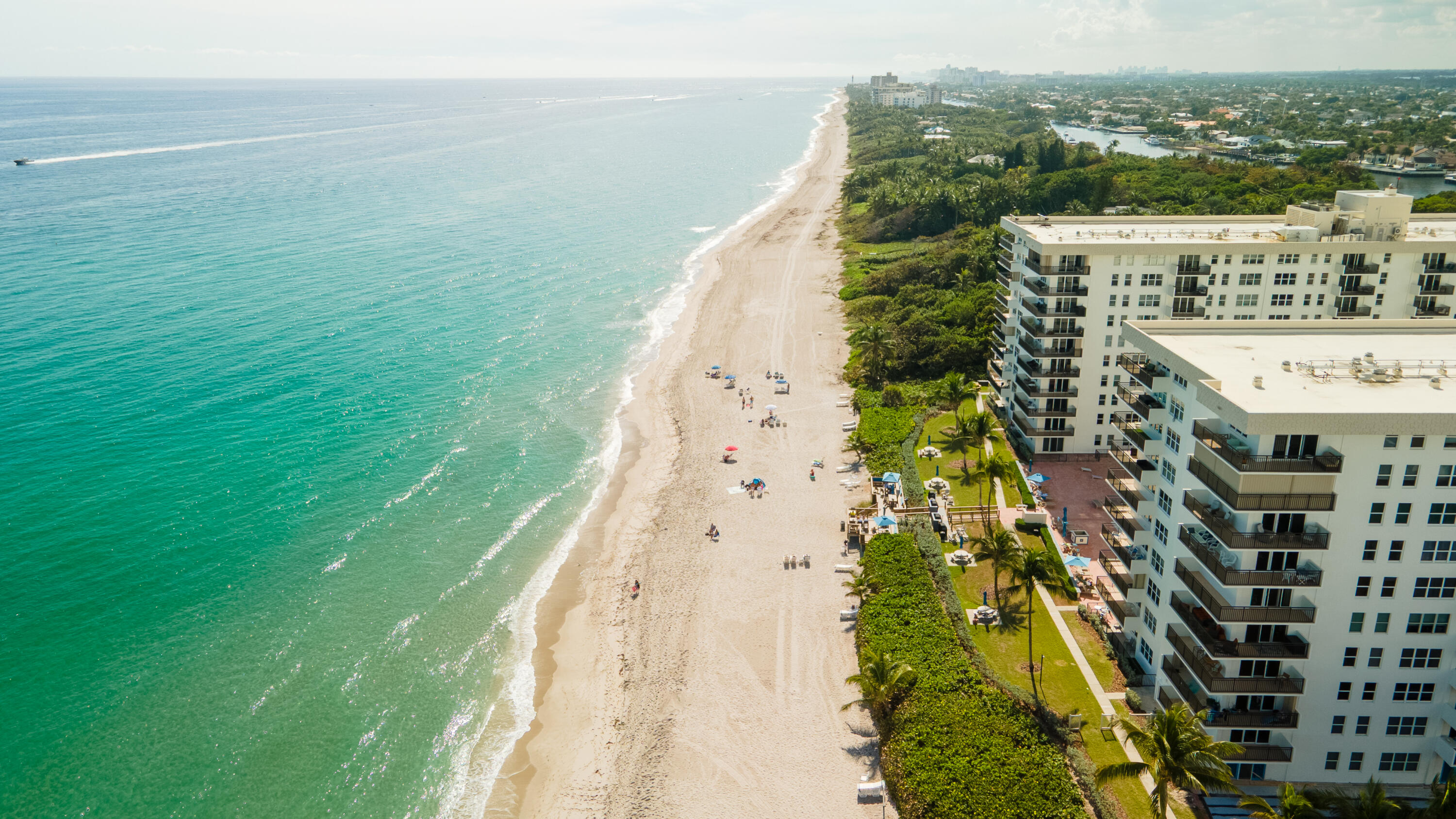 1149 Hillsboro Mile 1008