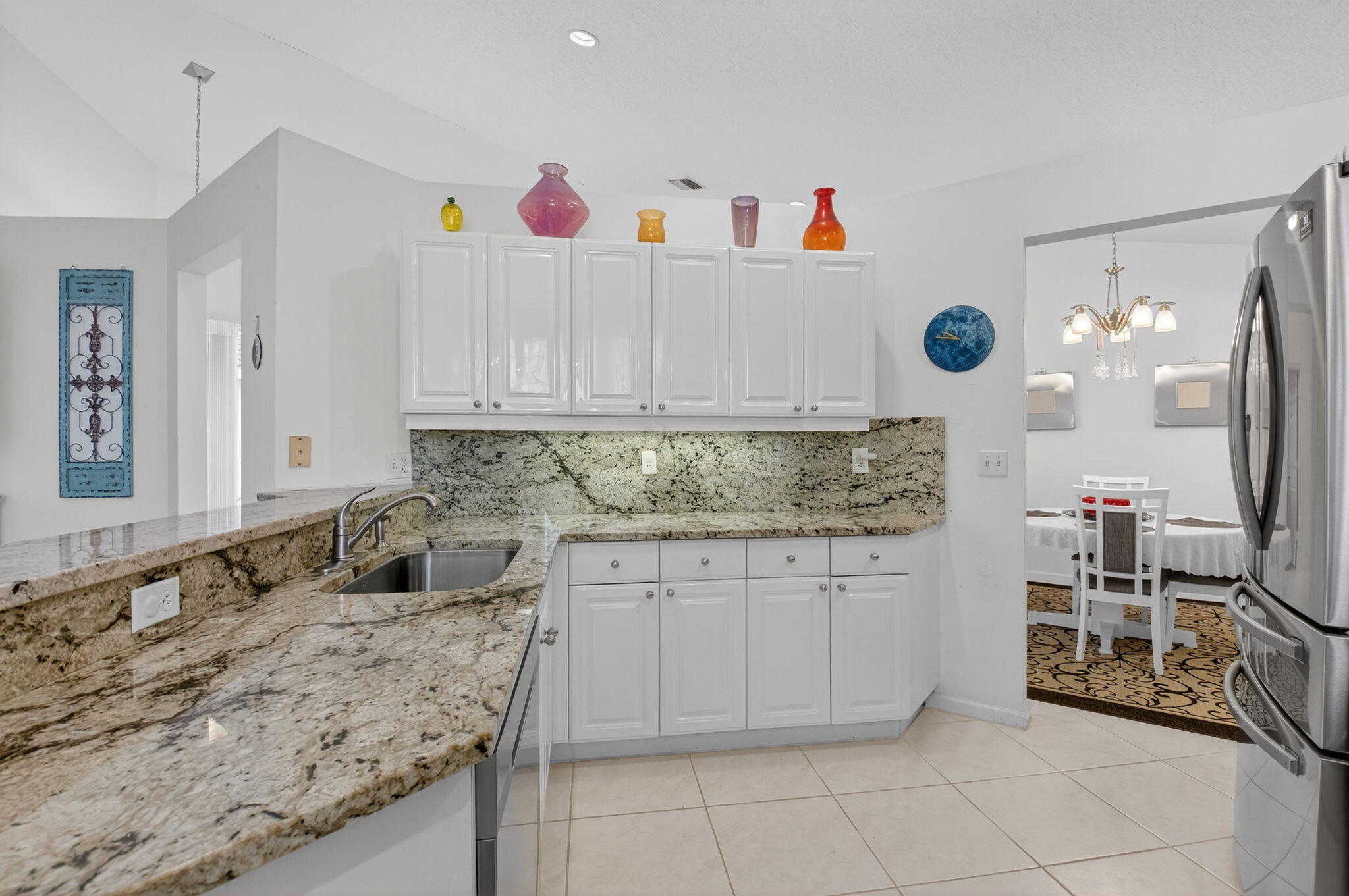 6032 Rossmoor Lakes Court