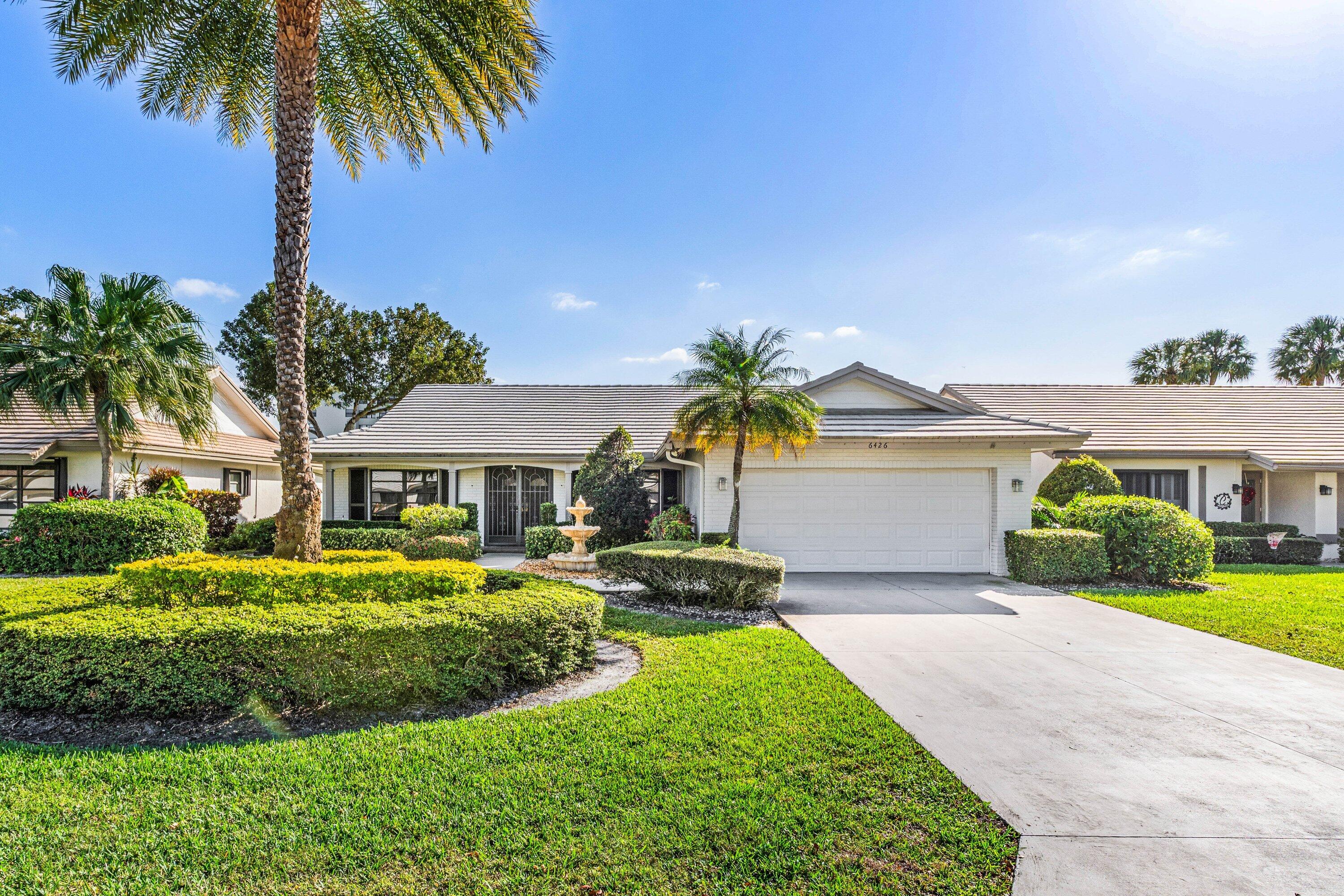 6426 Casabella Lane