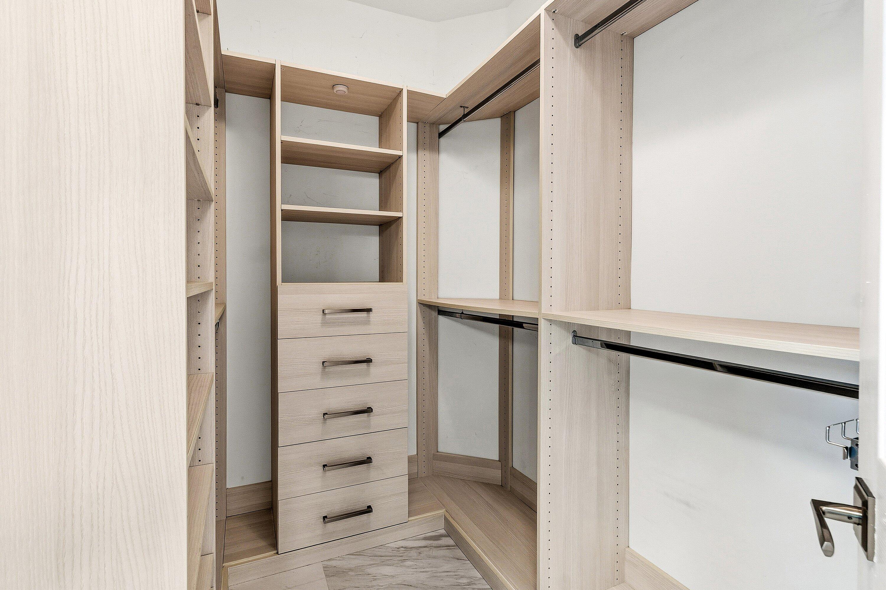 12403 Cascades Pointe Drive