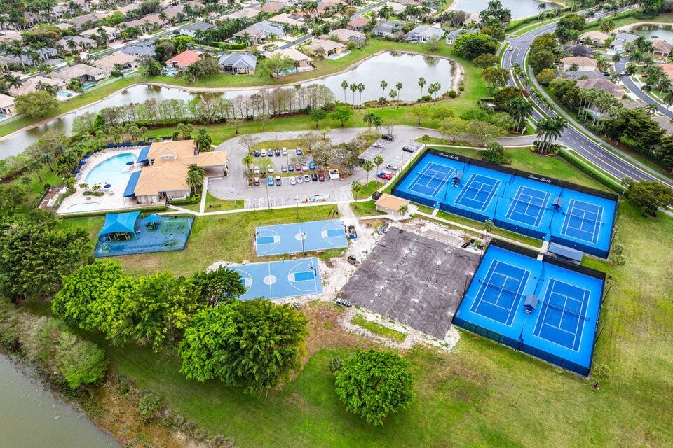 12403 Cascades Pointe Drive