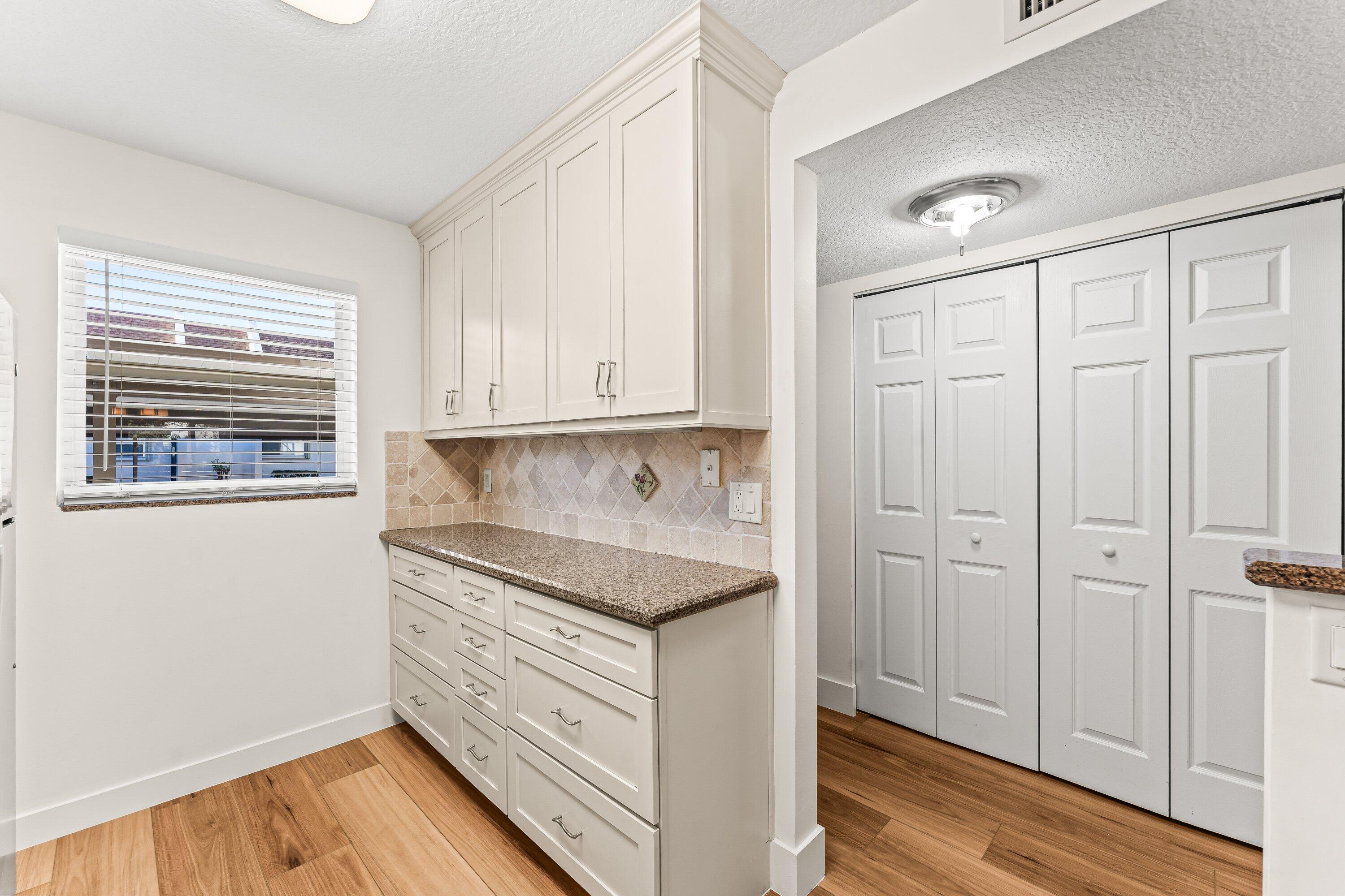 2905 SW 22nd Avenue 1030